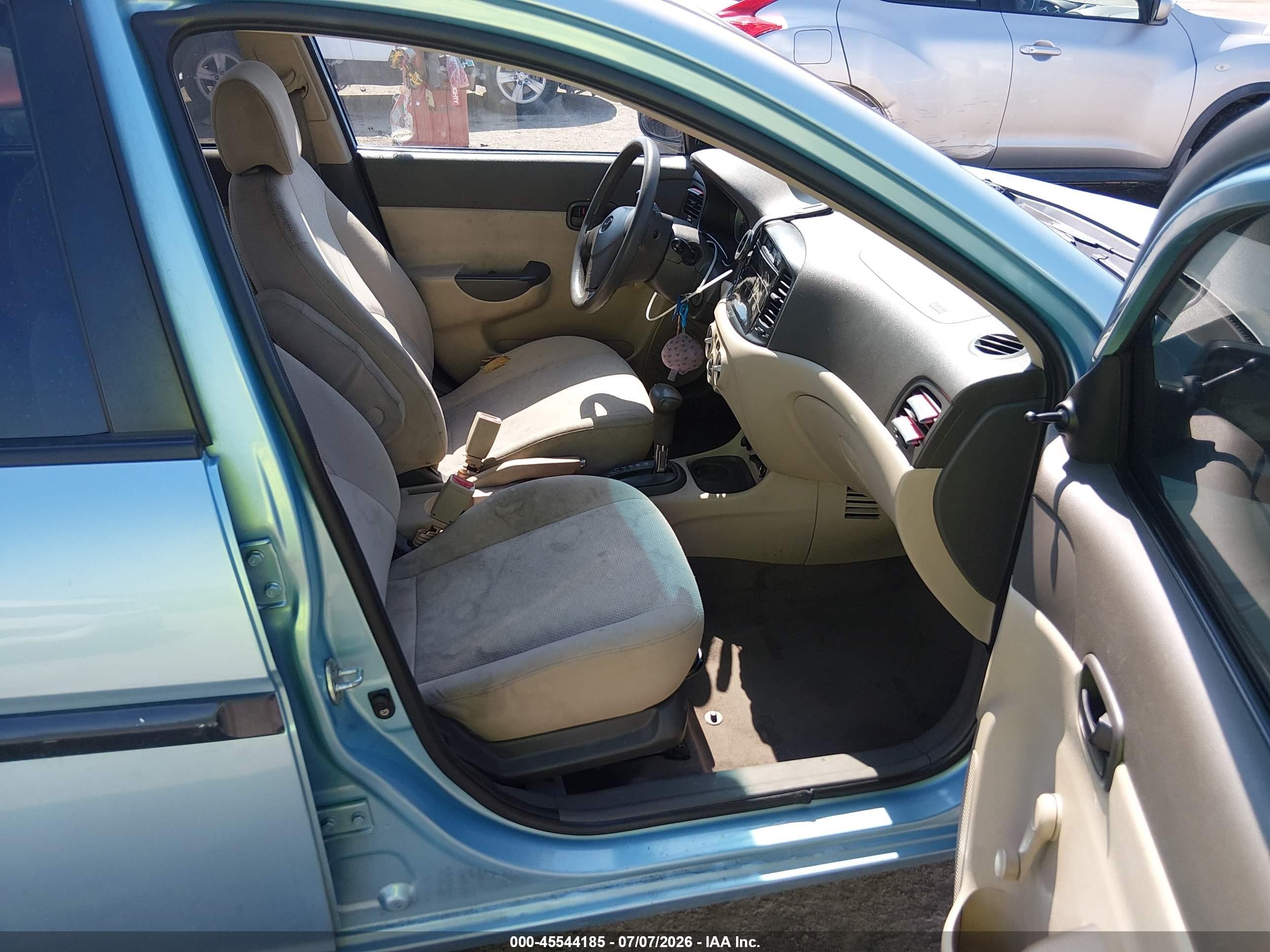 2009 Hyundai Accent Gls Blue vin: KMHCM46C79U315258