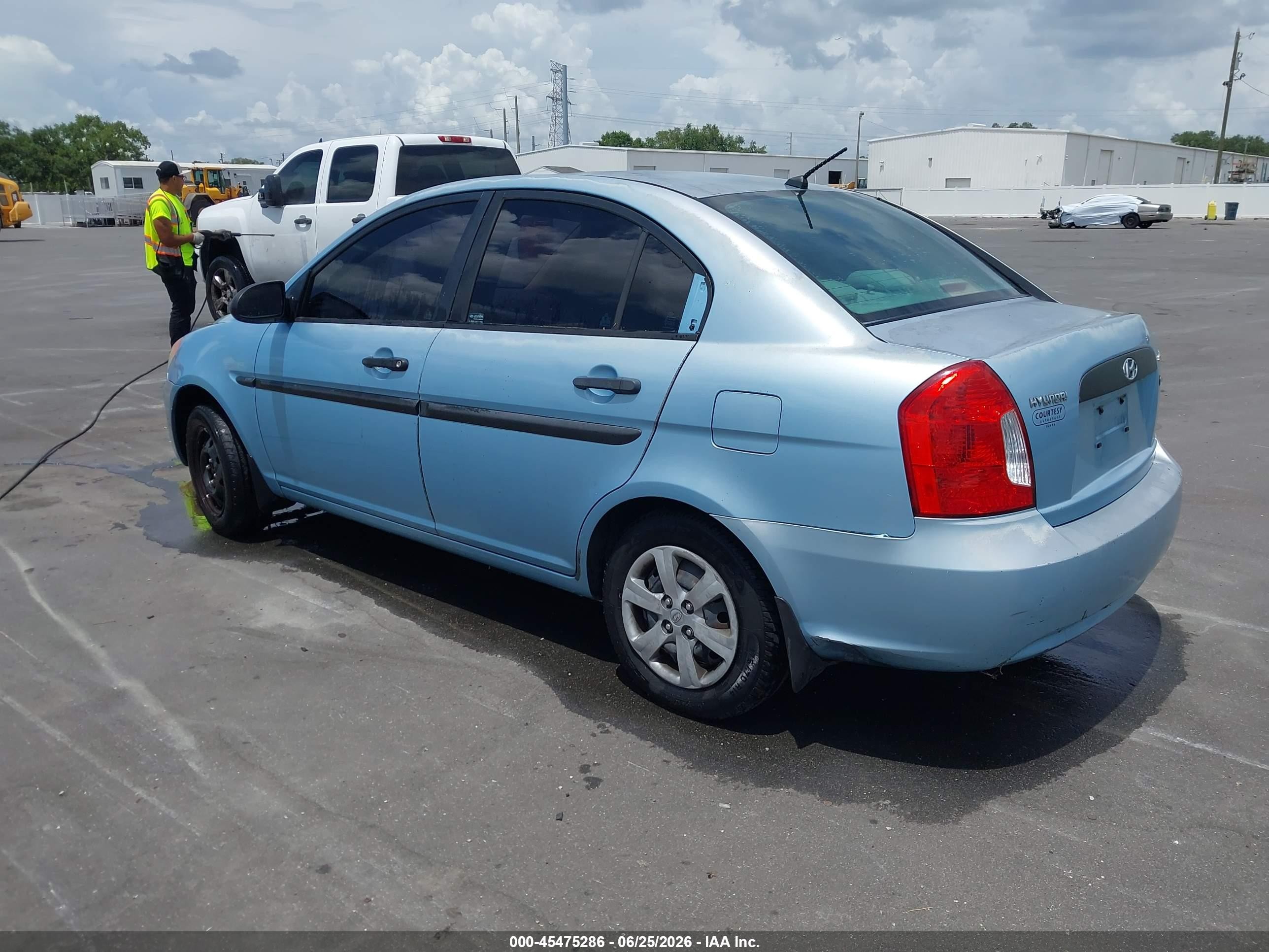 2009 Hyundai Accent Gls Light Blue vin: KMHCM46CX9U293837