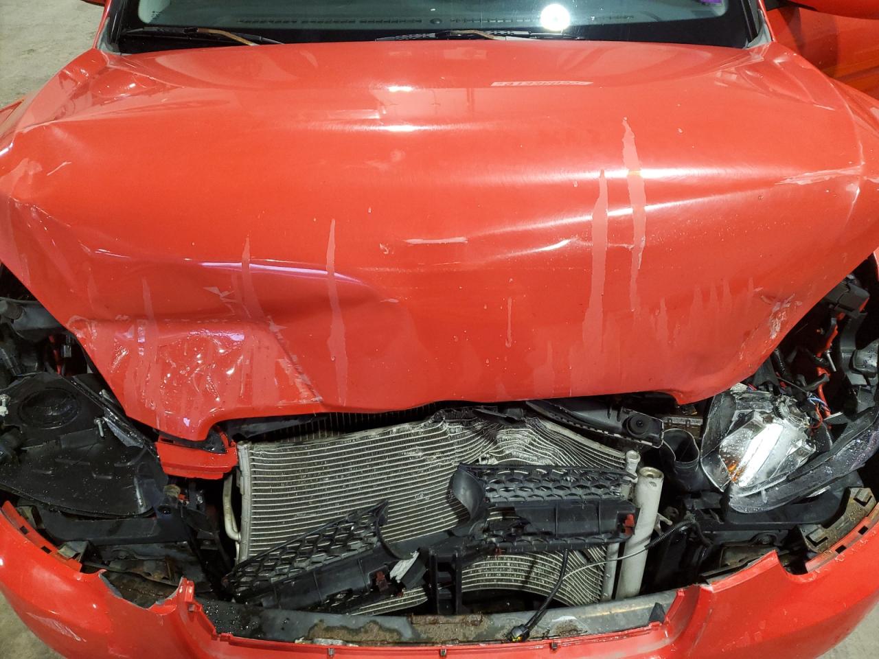 2009 Hyundai Accent Se Red vin: KMHCN35C19U118210