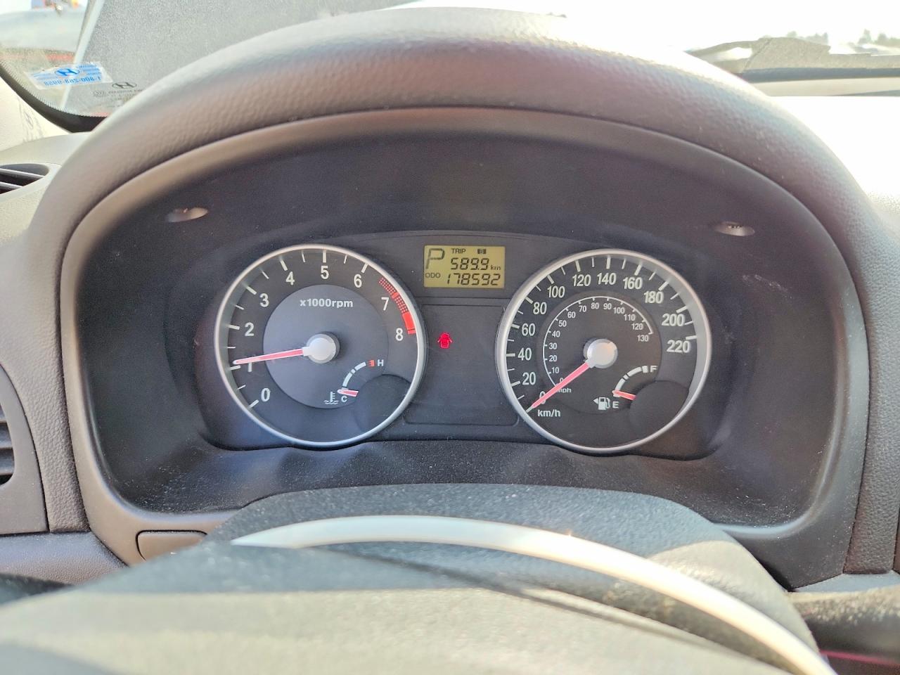 2007 Hyundai Accent Серый vin: KMHCN35C27U014175
