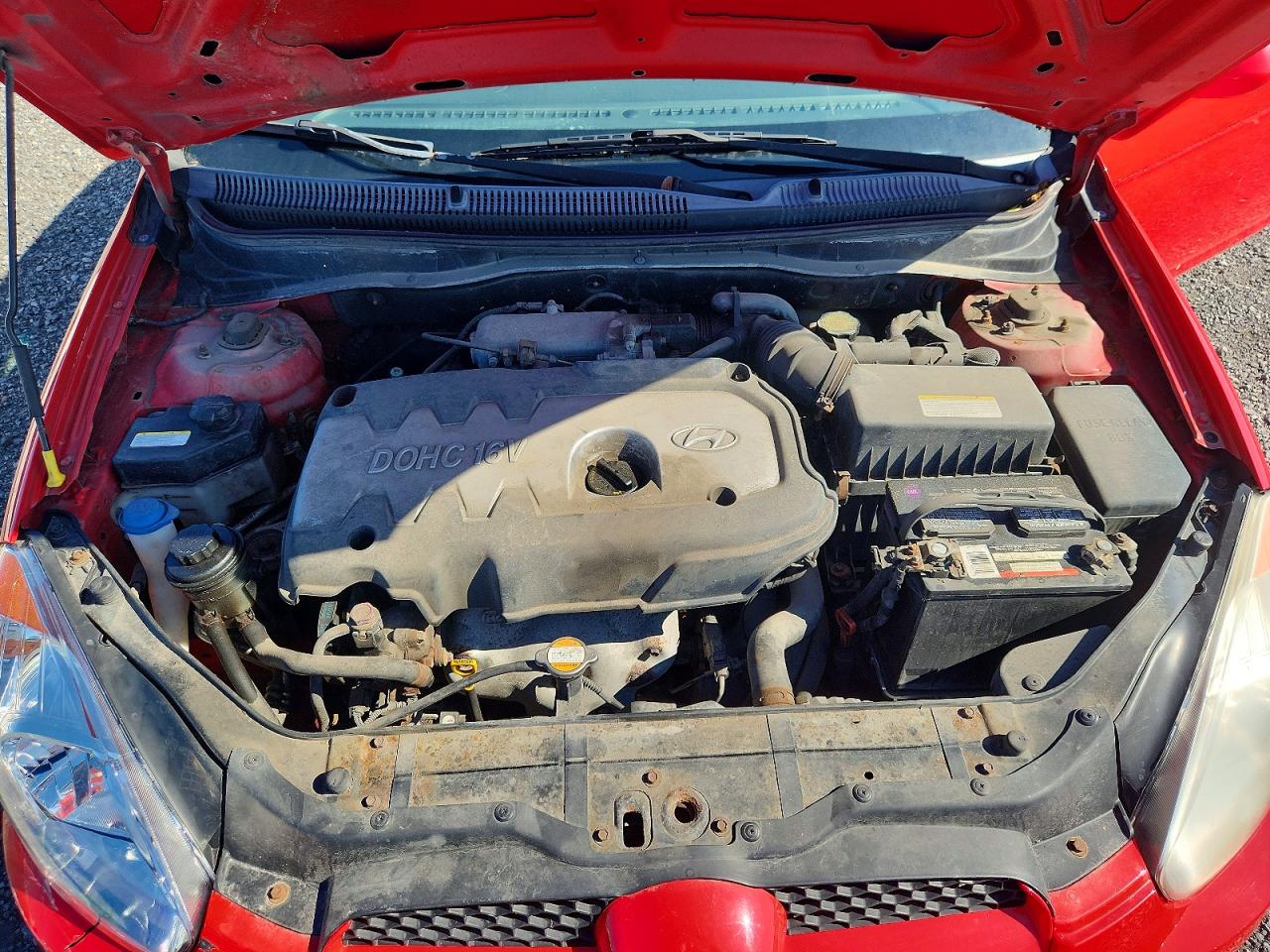 2007 Hyundai Accent Se Red vin: KMHCN35C37U005792