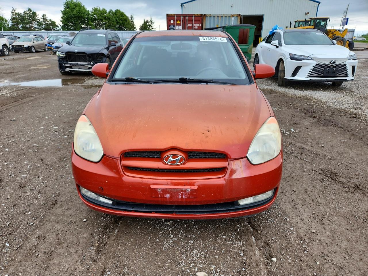 2008 Hyundai Accent Se Orange vin: KMHCN35C58U099675