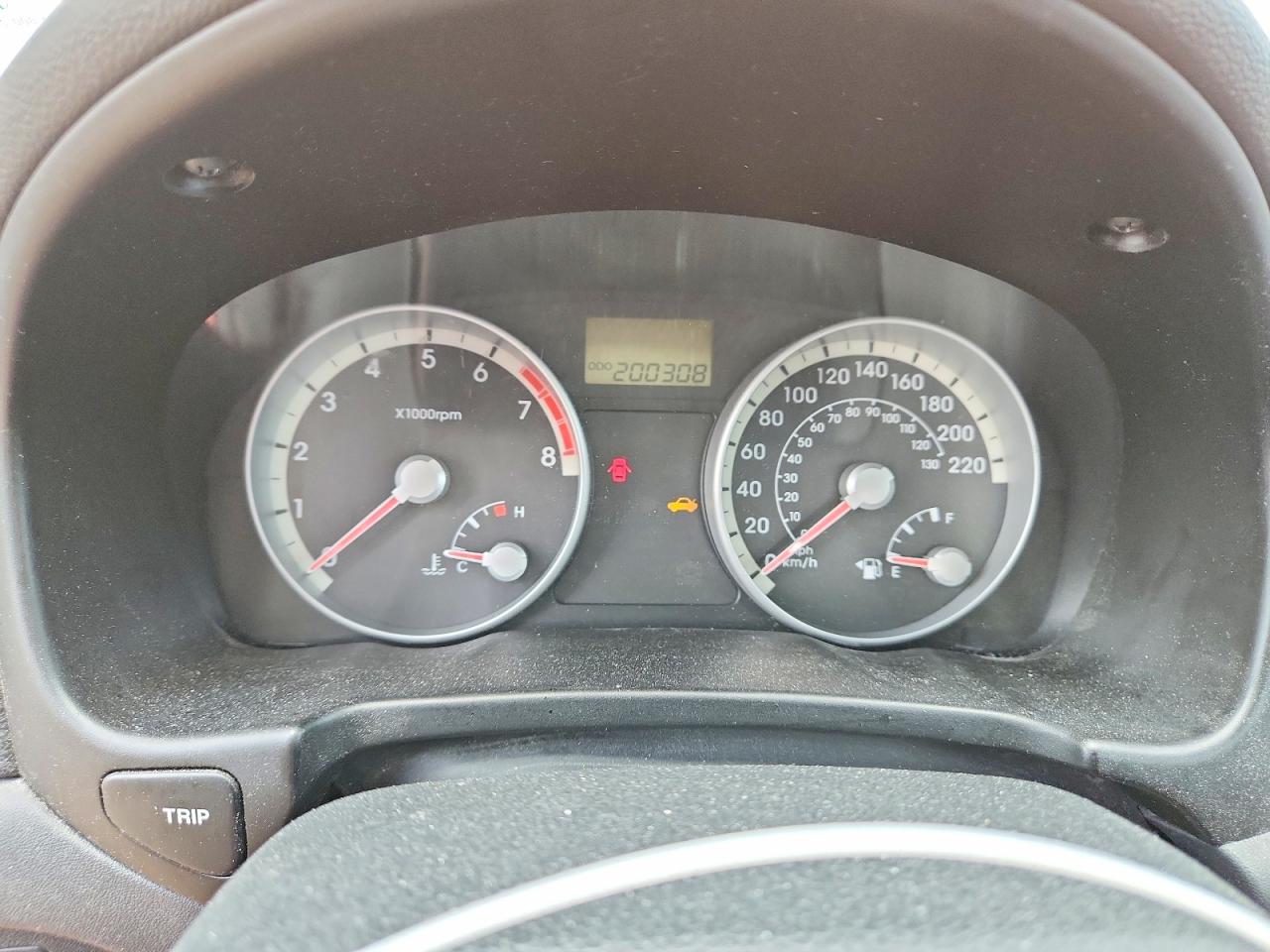 2008 Hyundai Accent Se Orange vin: KMHCN35C58U099675