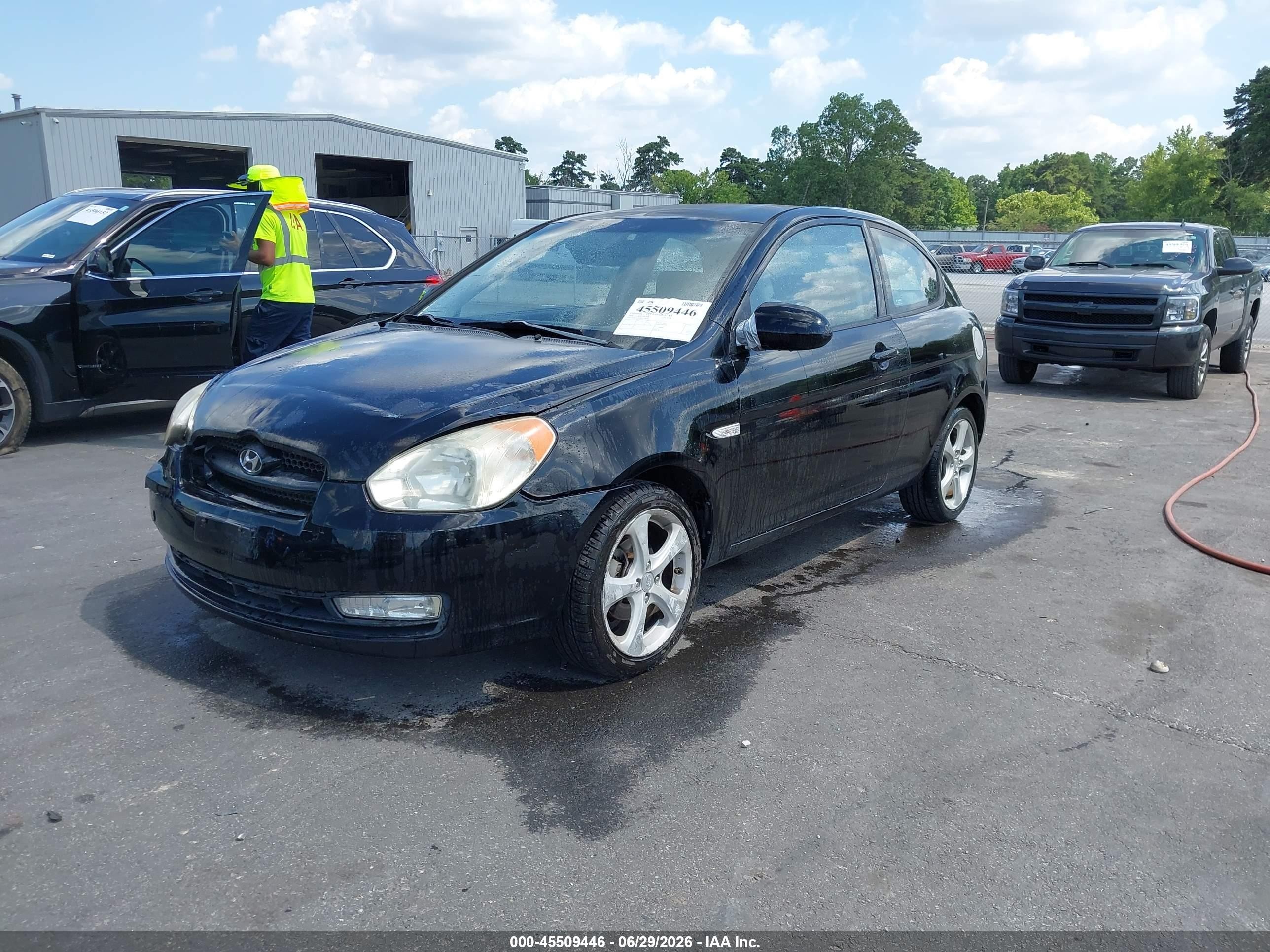 2009 Hyundai Accent Se Black vin: KMHCN36C09U129021