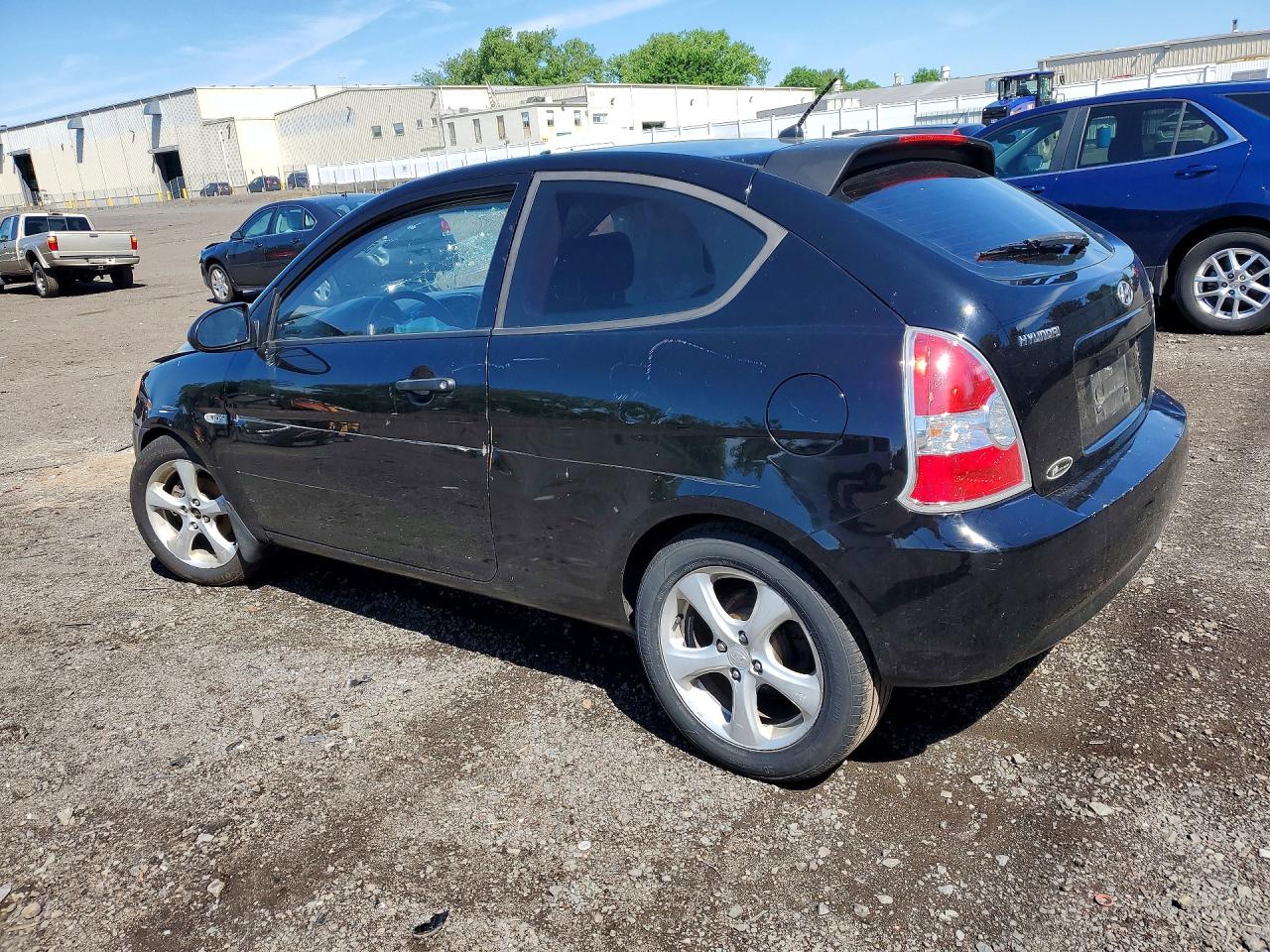 2007 Hyundai Accent Se Black vin: KMHCN36C17U027045