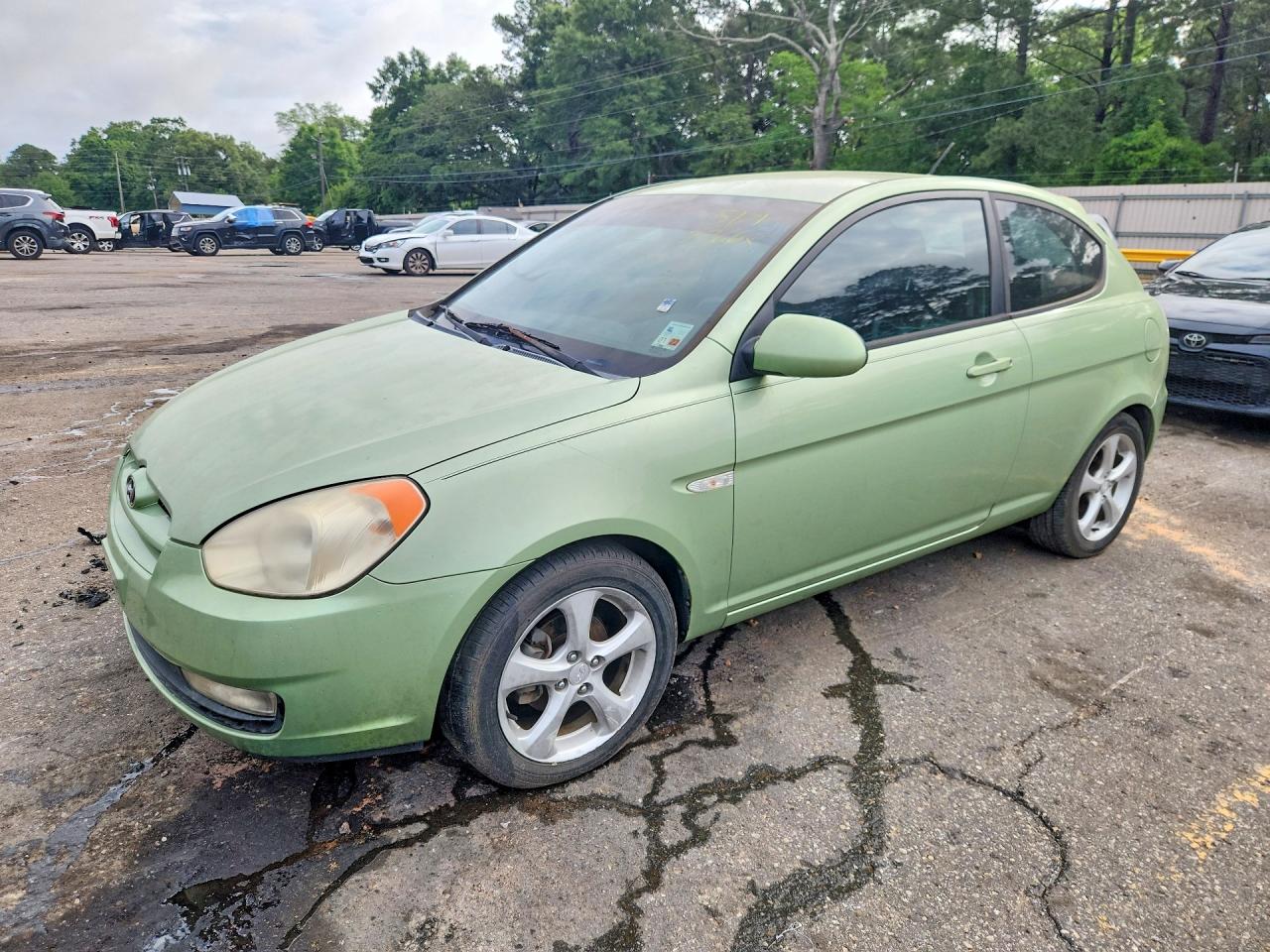 2007 Hyundai Accent Se Green vin: KMHCN36C37U008559
