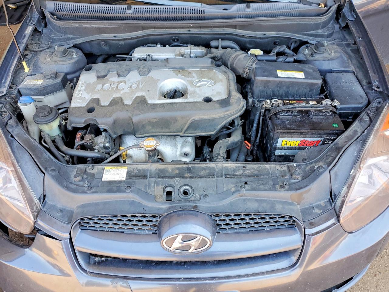 2007 Hyundai Accent Se Угольный vin: KMHCN36C57U044110