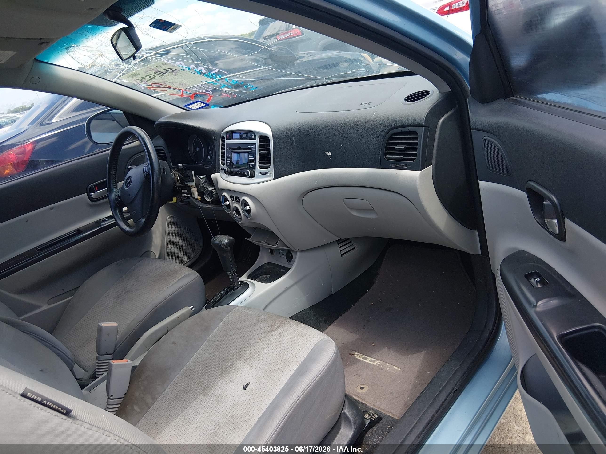 2011 Hyundai Accent Se Blue vin: KMHCN3AC6BU200364