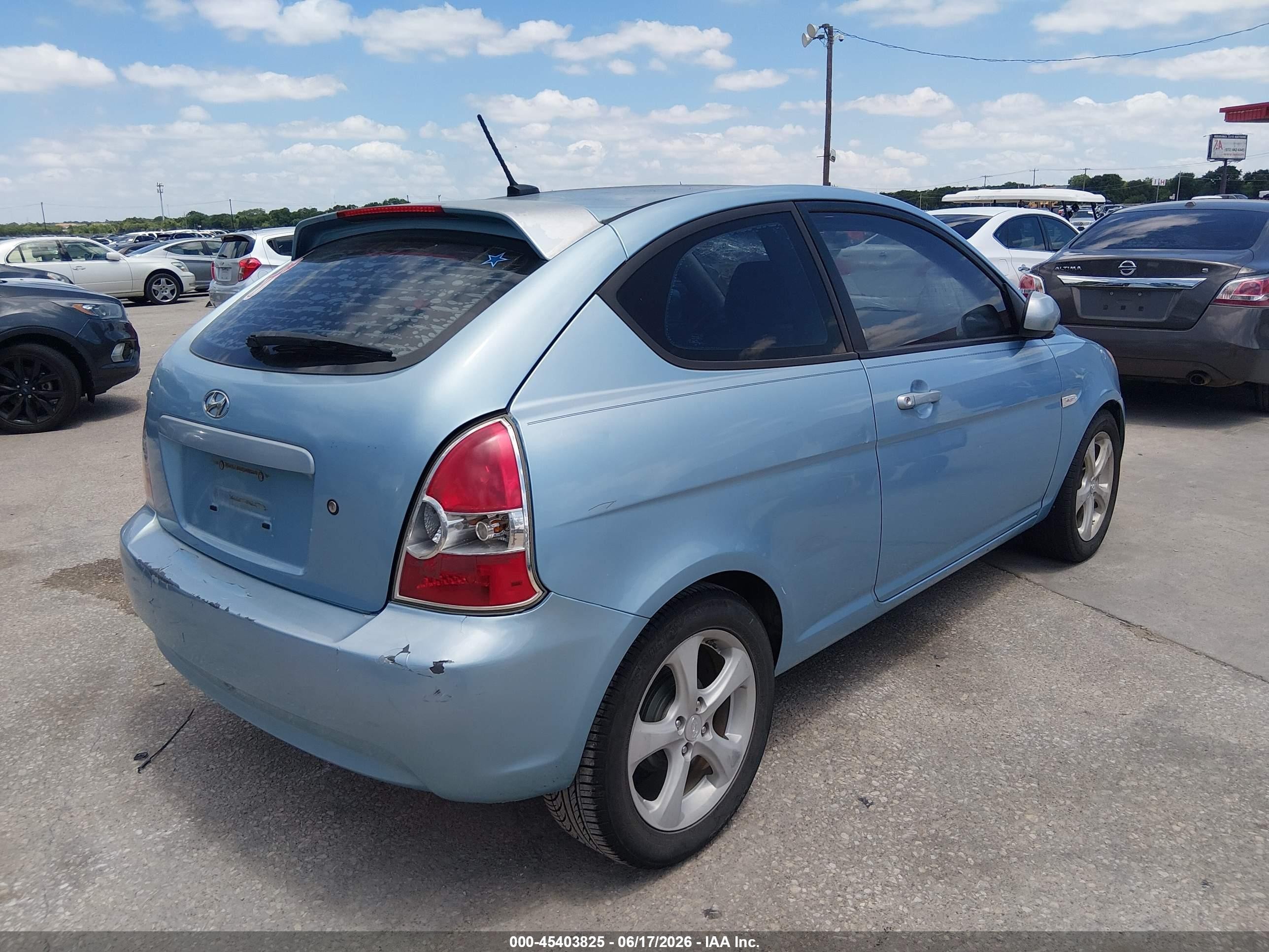 2011 Hyundai Accent Se Blue vin: KMHCN3AC6BU200364