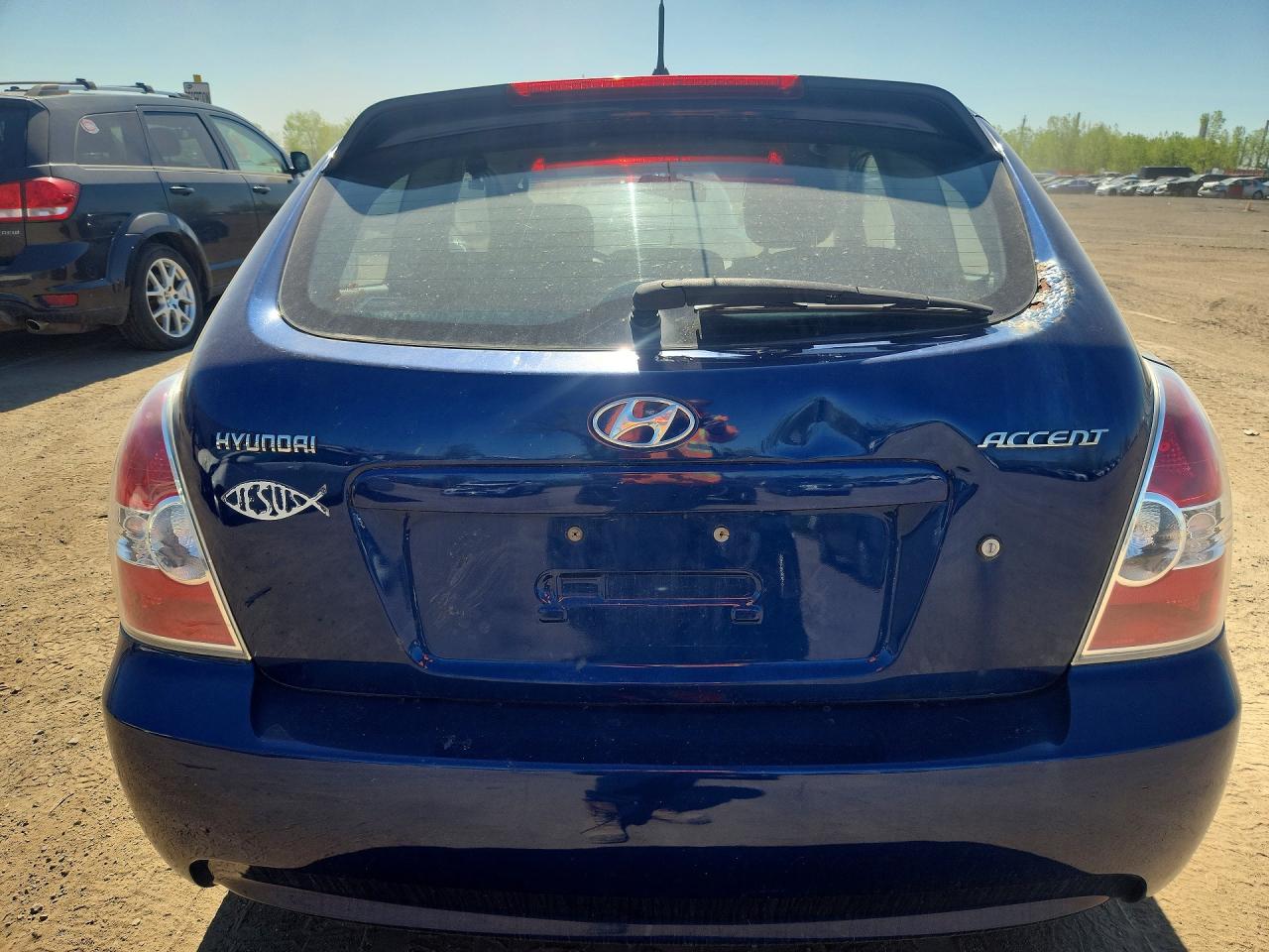 2010 Hyundai Accent Se Blue vin: KMHCN3BC1AU179033