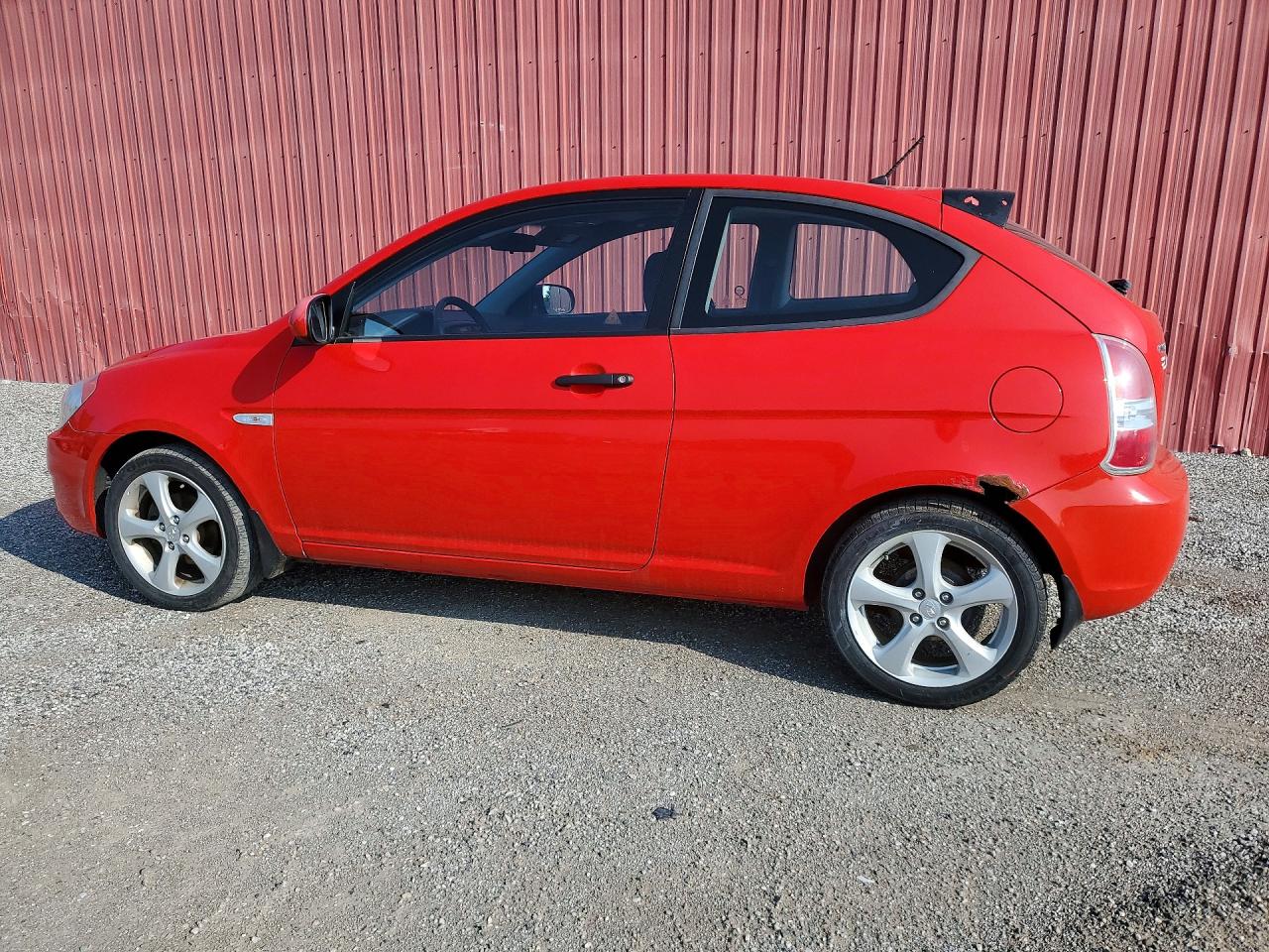 2010 Hyundai Accent Se Red vin: KMHCN3BC4AU173078