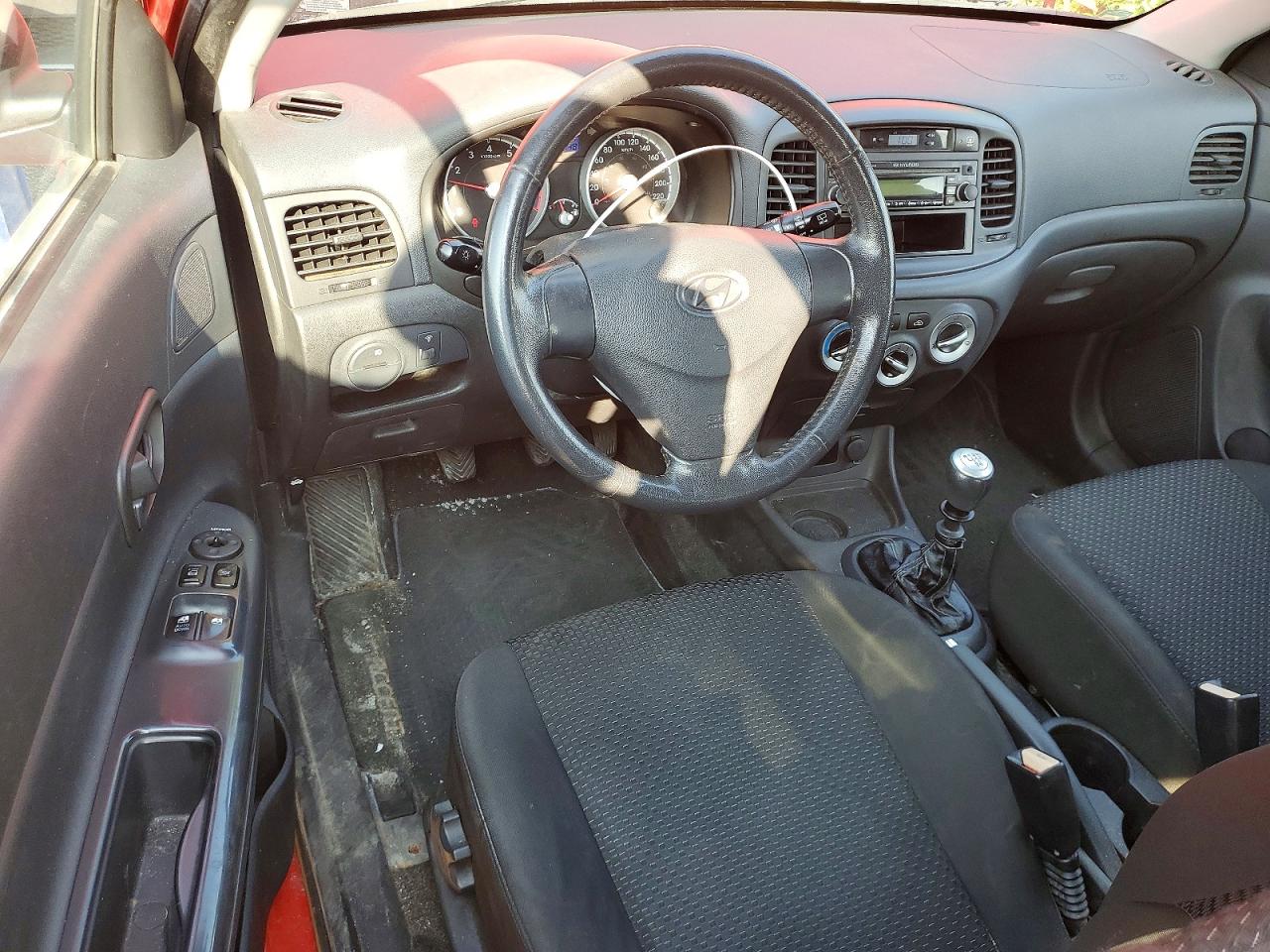 2010 Hyundai Accent Se Red vin: KMHCN3BC4AU173078