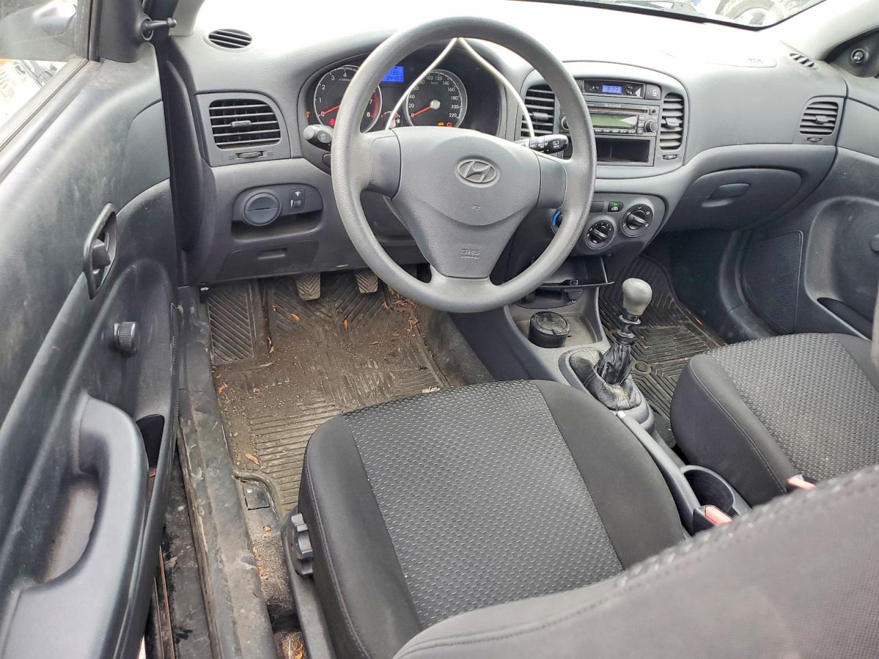 2011 Hyundai Accent Se Черный vin: KMHCN3BC7BU205040