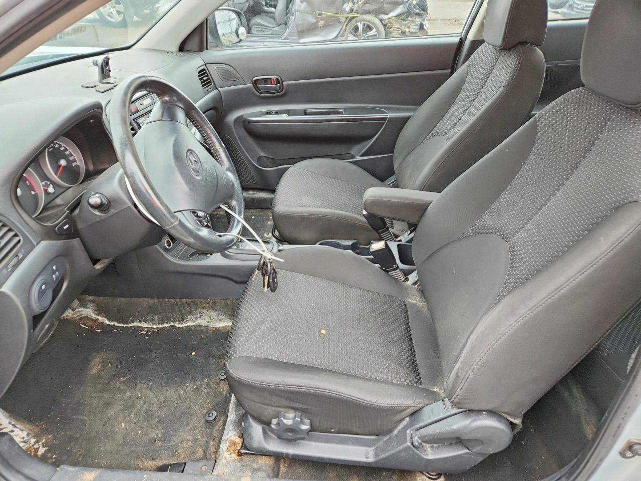 2011 Hyundai Accent Se Silver vin: KMHCN3BC9BU189682