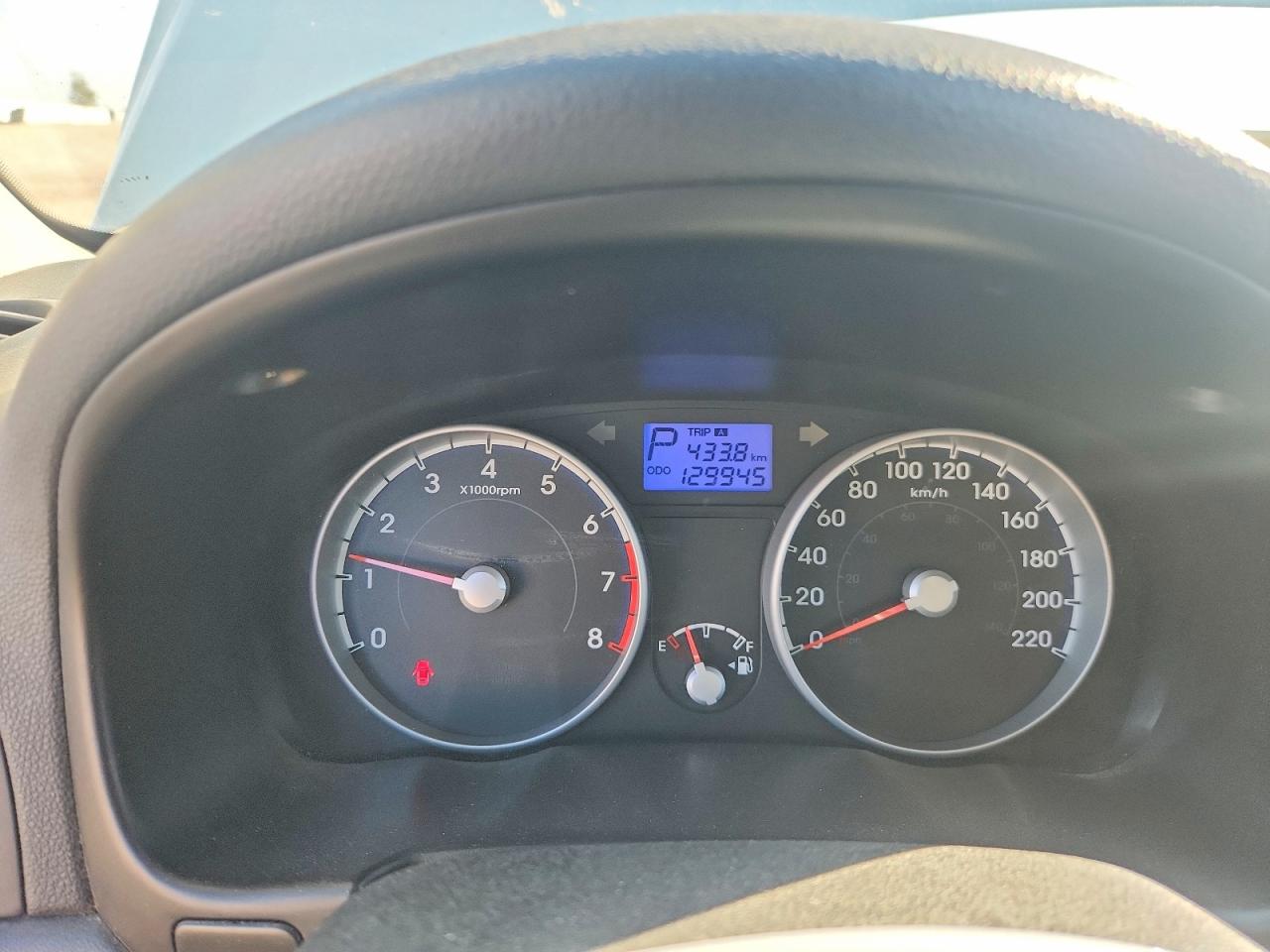 2011 Hyundai Accent Se White vin: KMHCN3BCXBU204335
