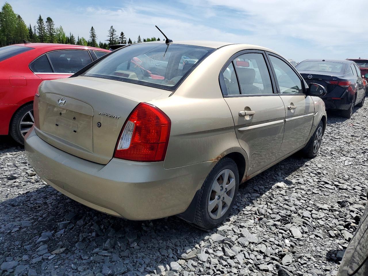 2008 Hyundai Accent Gls Beige vin: KMHCN45C18U237329