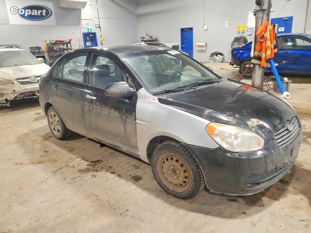 2008 Hyundai Accent Gls Two Tone vin: KMHCN45C38U225022
