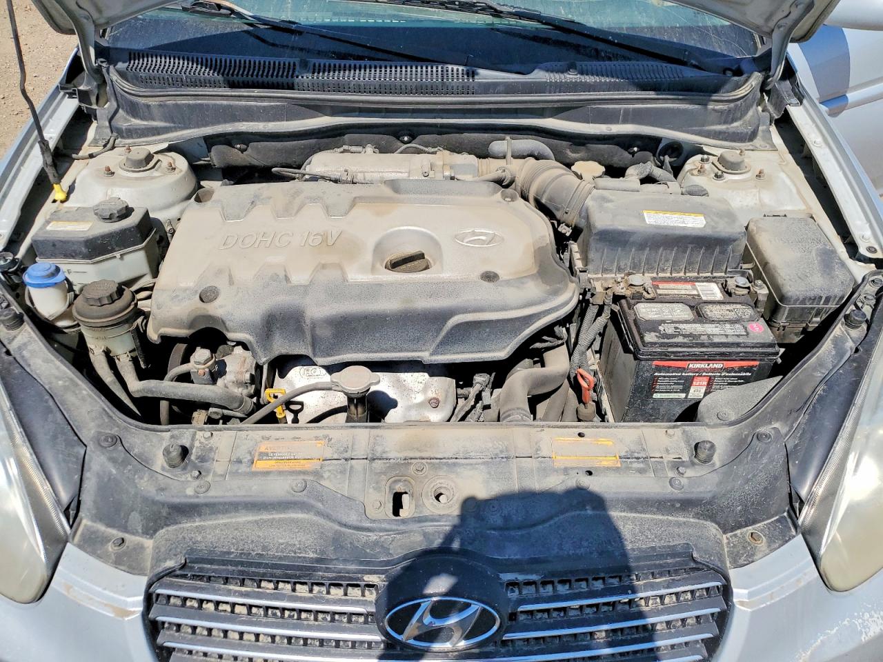 2007 Hyundai Accent Gls Silver vin: KMHCN45C47U109262