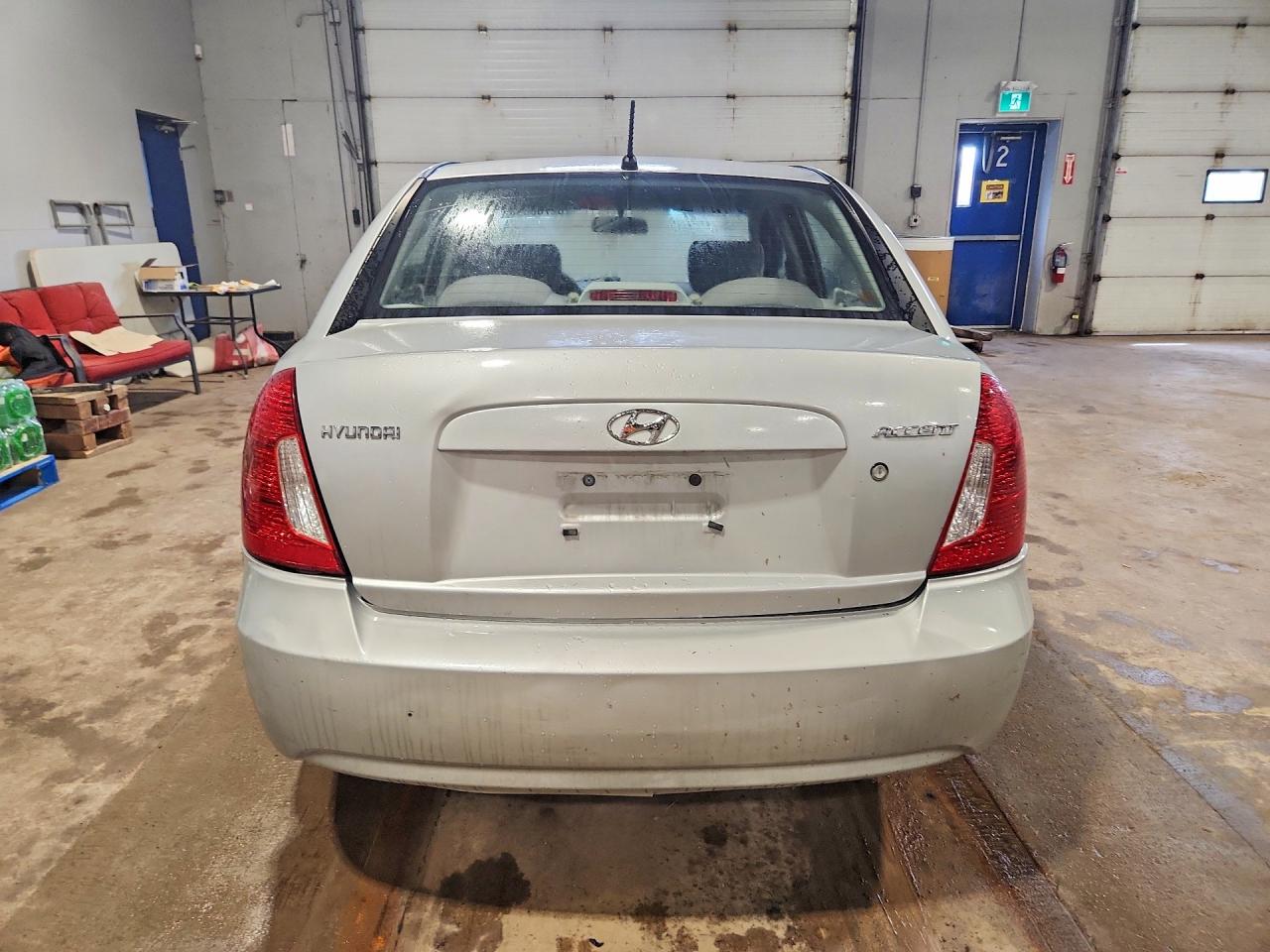 2009 Hyundai Accent Gls Silver vin: KMHCN45C59U342134