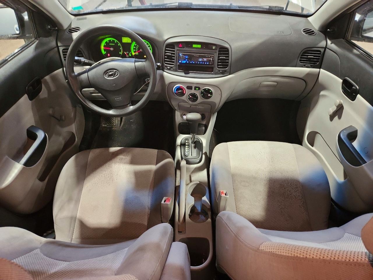 2009 Hyundai Accent Gls Silver vin: KMHCN45C59U342134