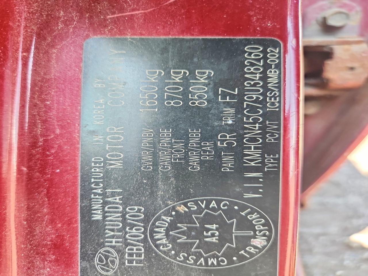 2009 Hyundai Accent Gl Red vin: KMHCN45C79U348260