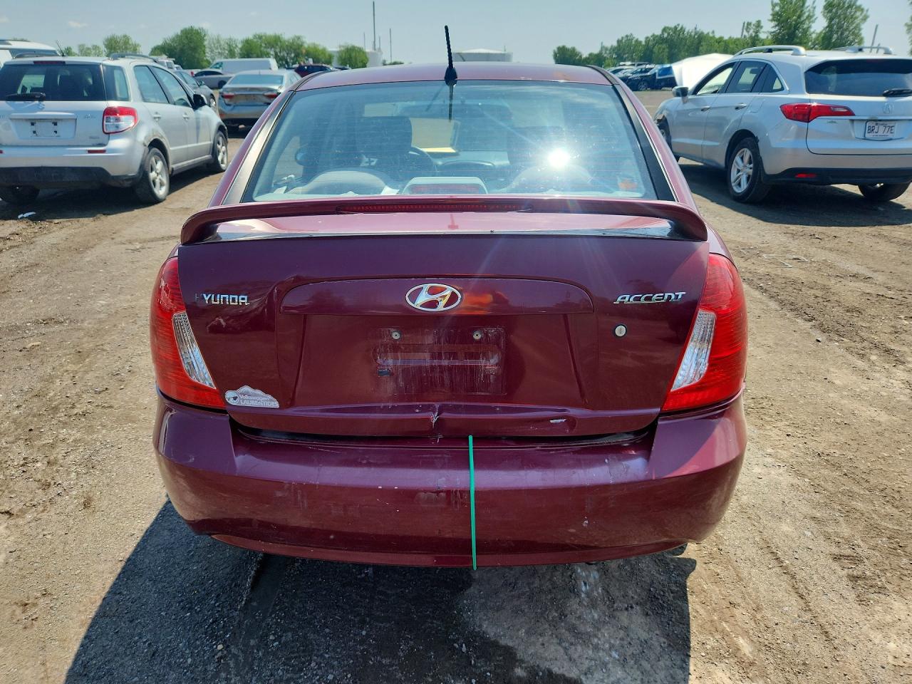 2009 Hyundai Accent Gl Red vin: KMHCN45C79U348260