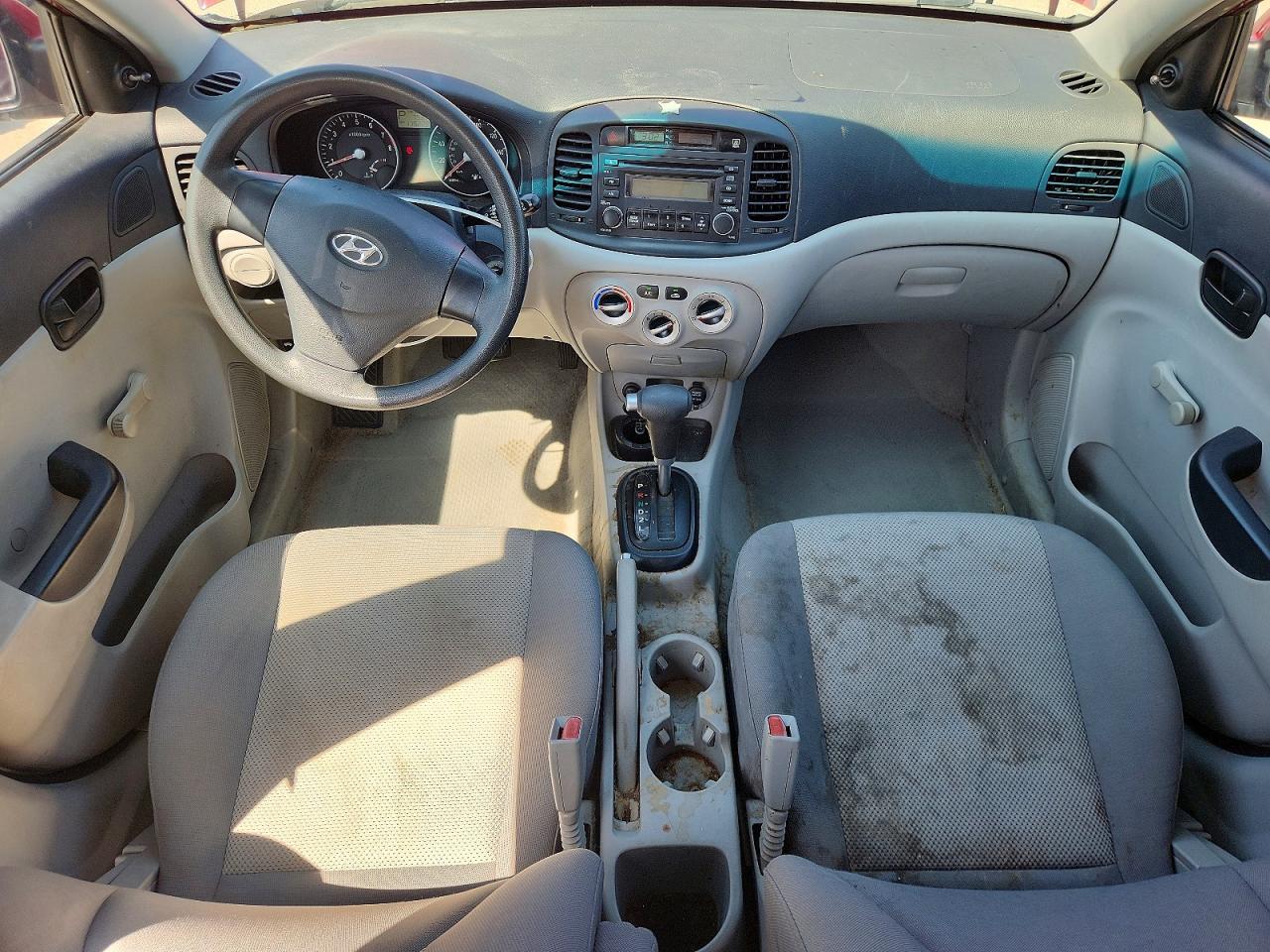 2007 Hyundai Accent Gls Red vin: KMHCN46C07U142726