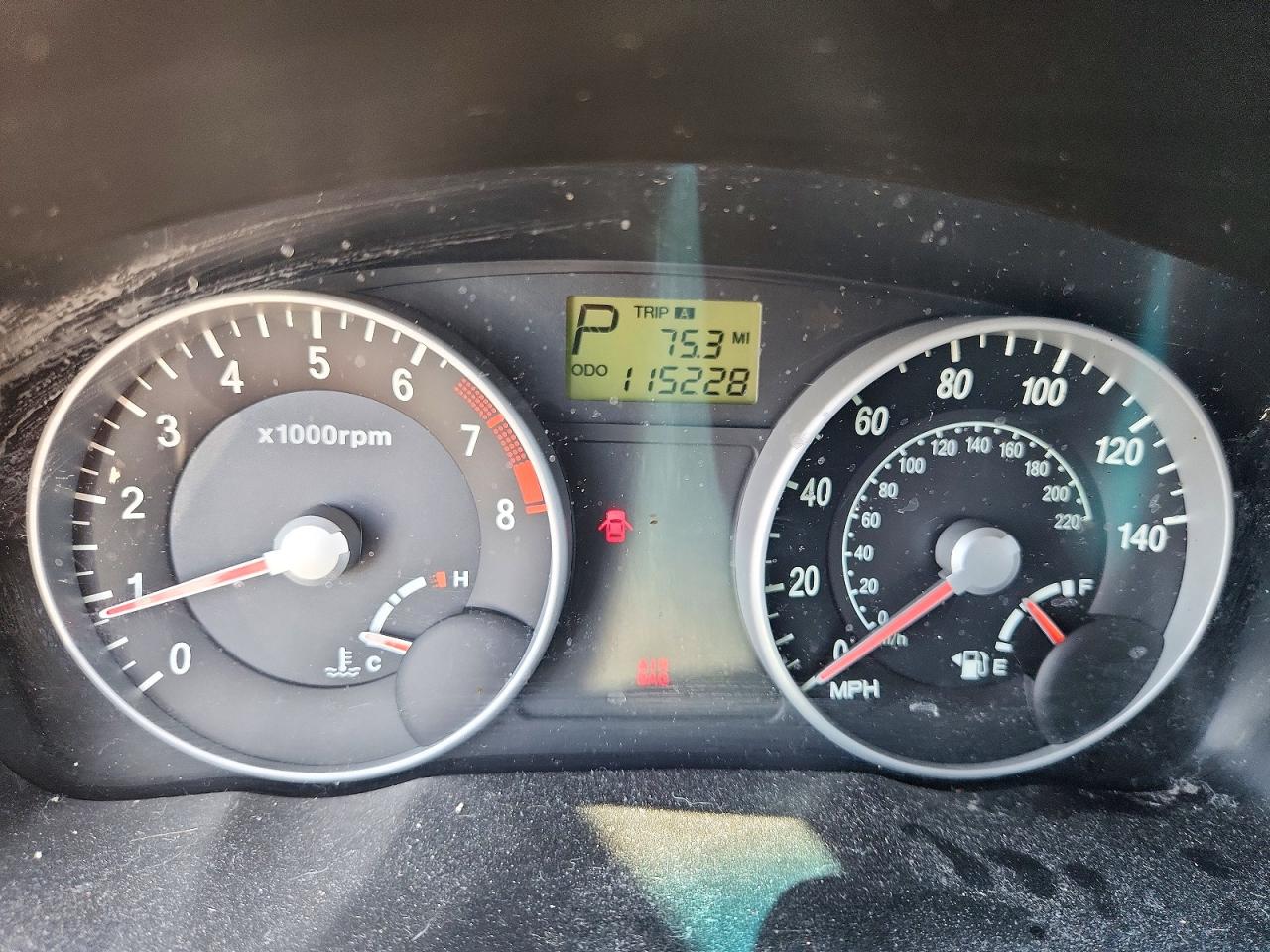 2007 Hyundai Accent Gls Red vin: KMHCN46C07U142726
