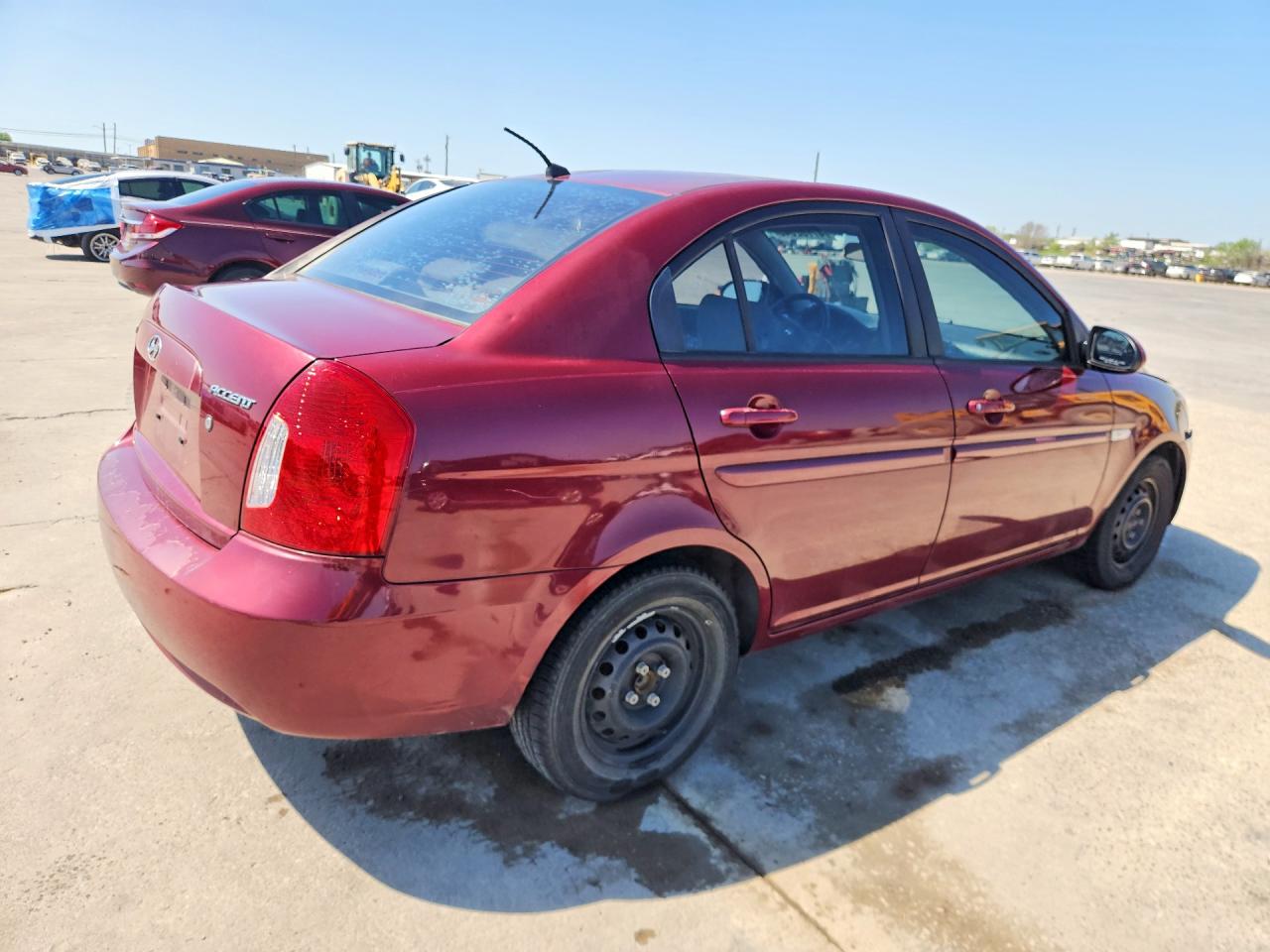 2007 Hyundai Accent Gls Red vin: KMHCN46C07U142726