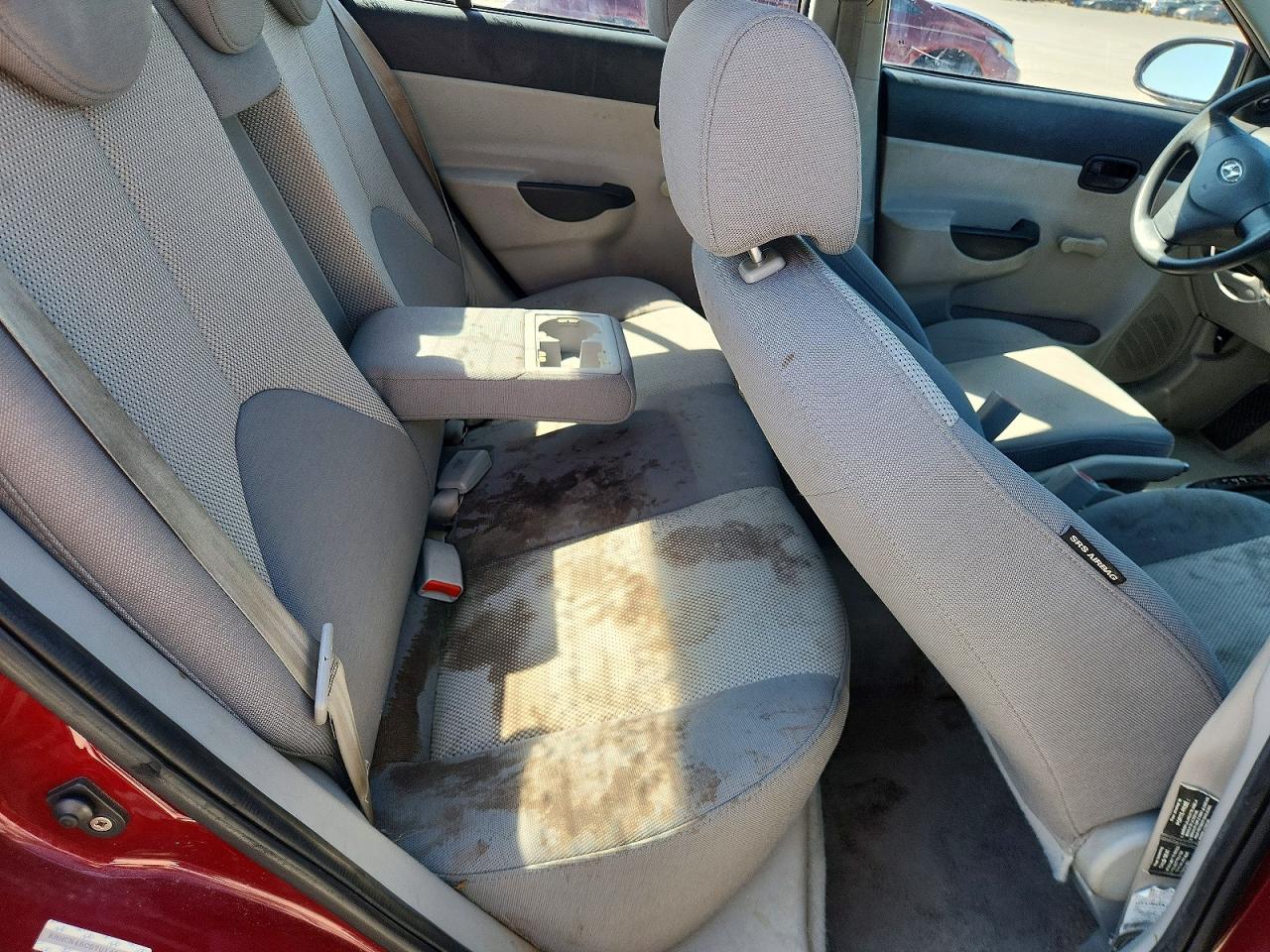 2007 Hyundai Accent Gls Red vin: KMHCN46C07U142726
