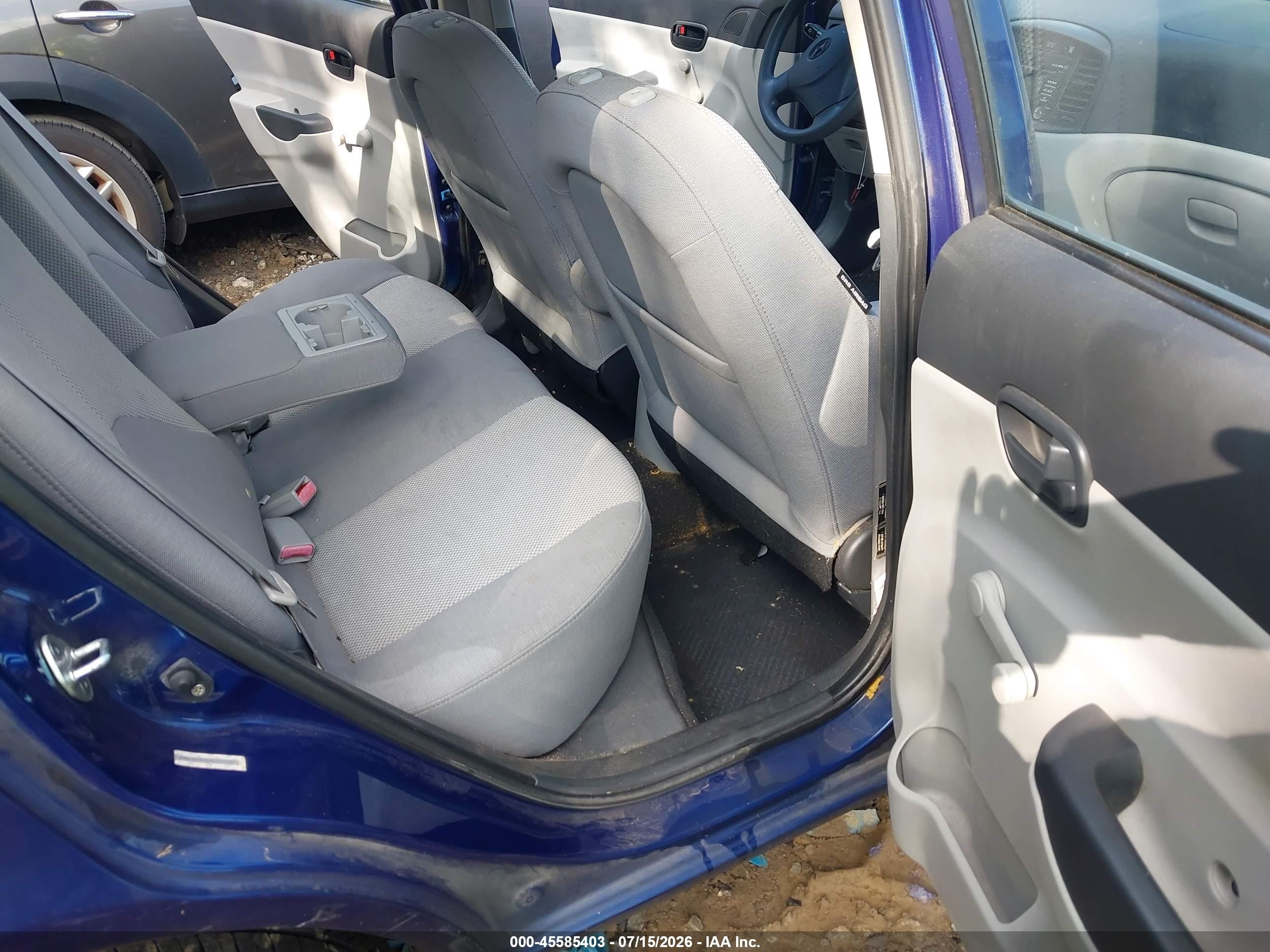 2008 Hyundai Accent Gls Blue vin: KMHCN46C08U227857