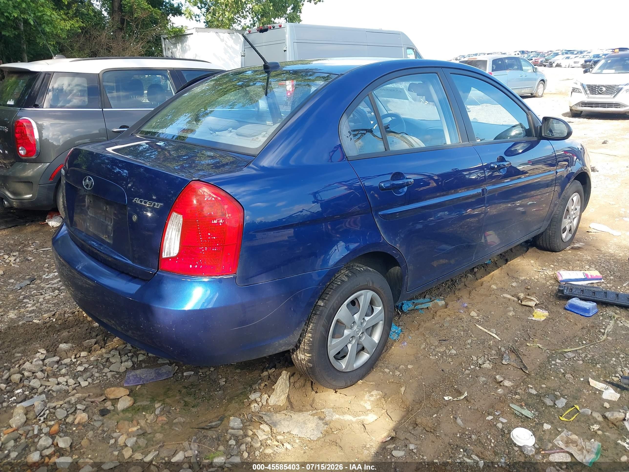 2008 Hyundai Accent Gls Blue vin: KMHCN46C08U227857