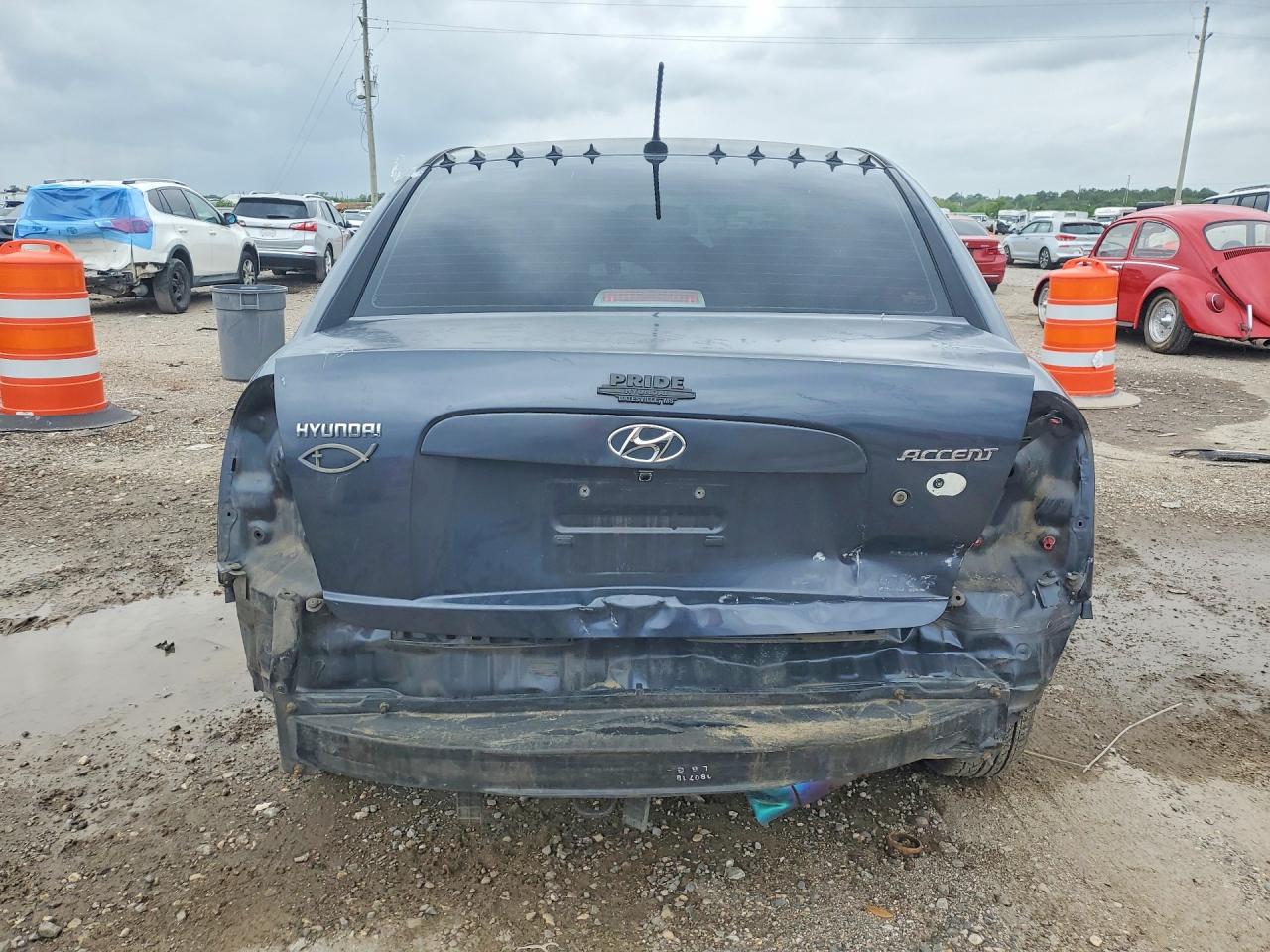 2009 Hyundai Accent Gls Gray vin: KMHCN46C09U288756