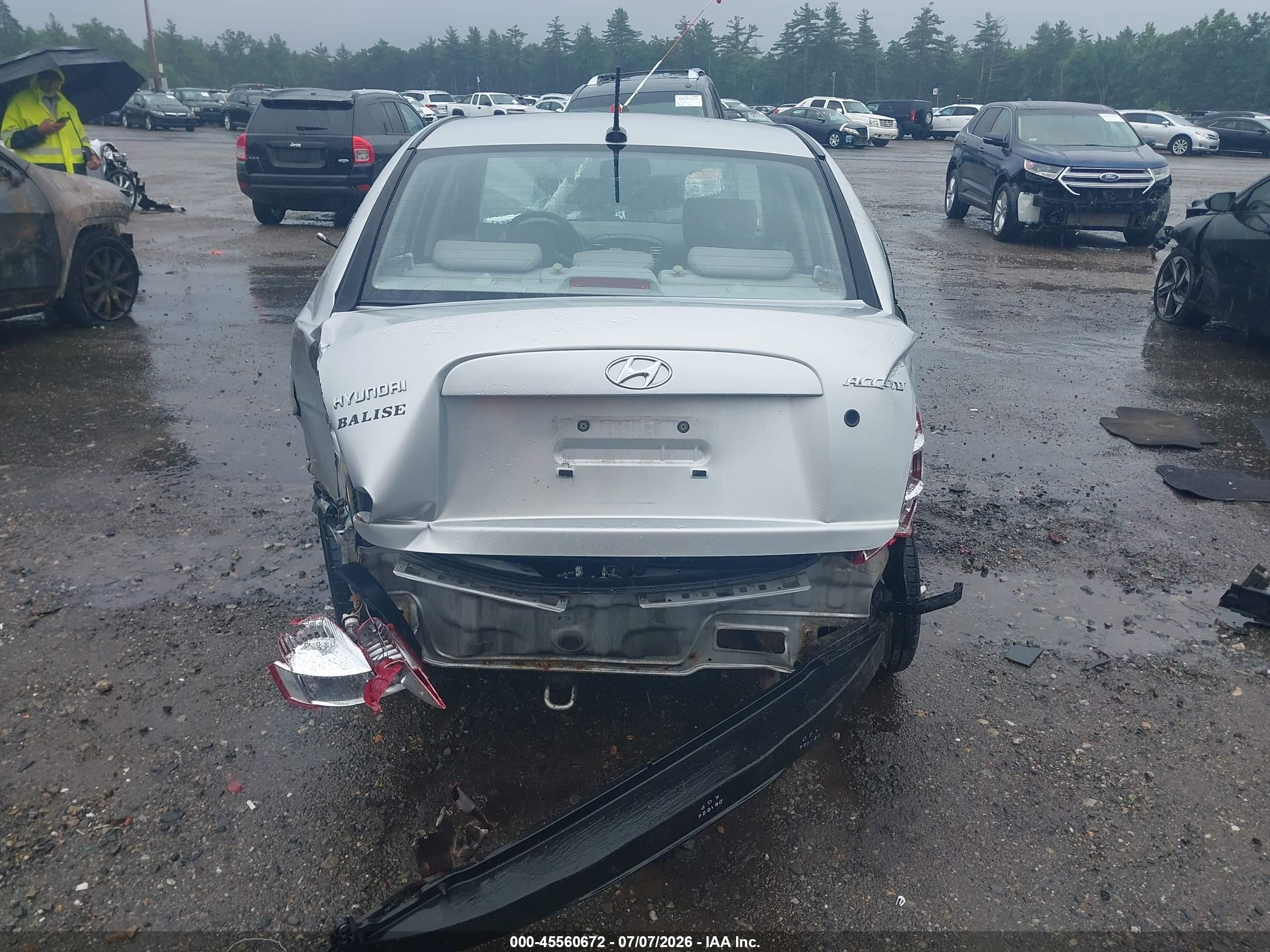 2009 Hyundai Accent Gls Silver vin: KMHCN46C09U316233