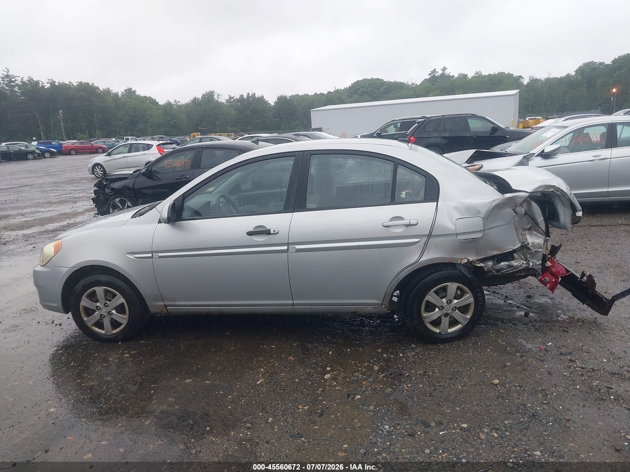 2009 Hyundai Accent Gls Silver vin: KMHCN46C09U316233