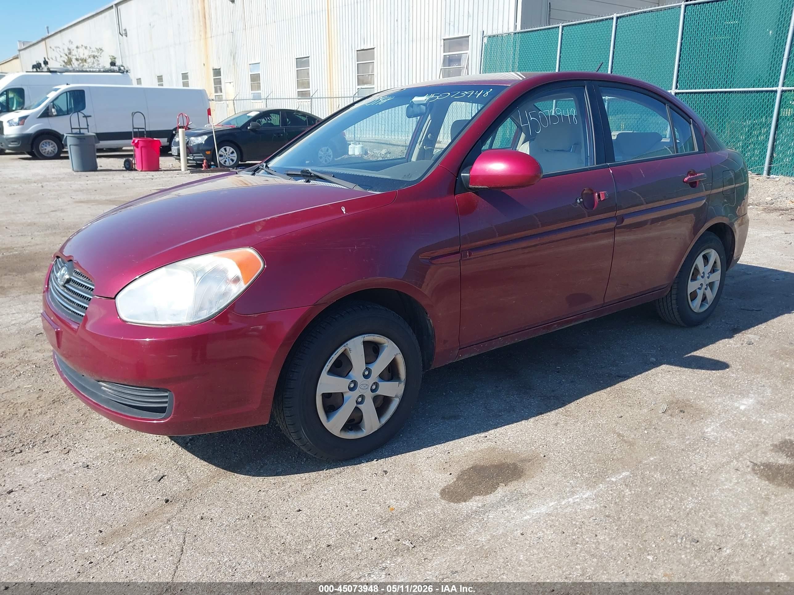 2009 Hyundai Accent Gls Red vin: KMHCN46C09U318726