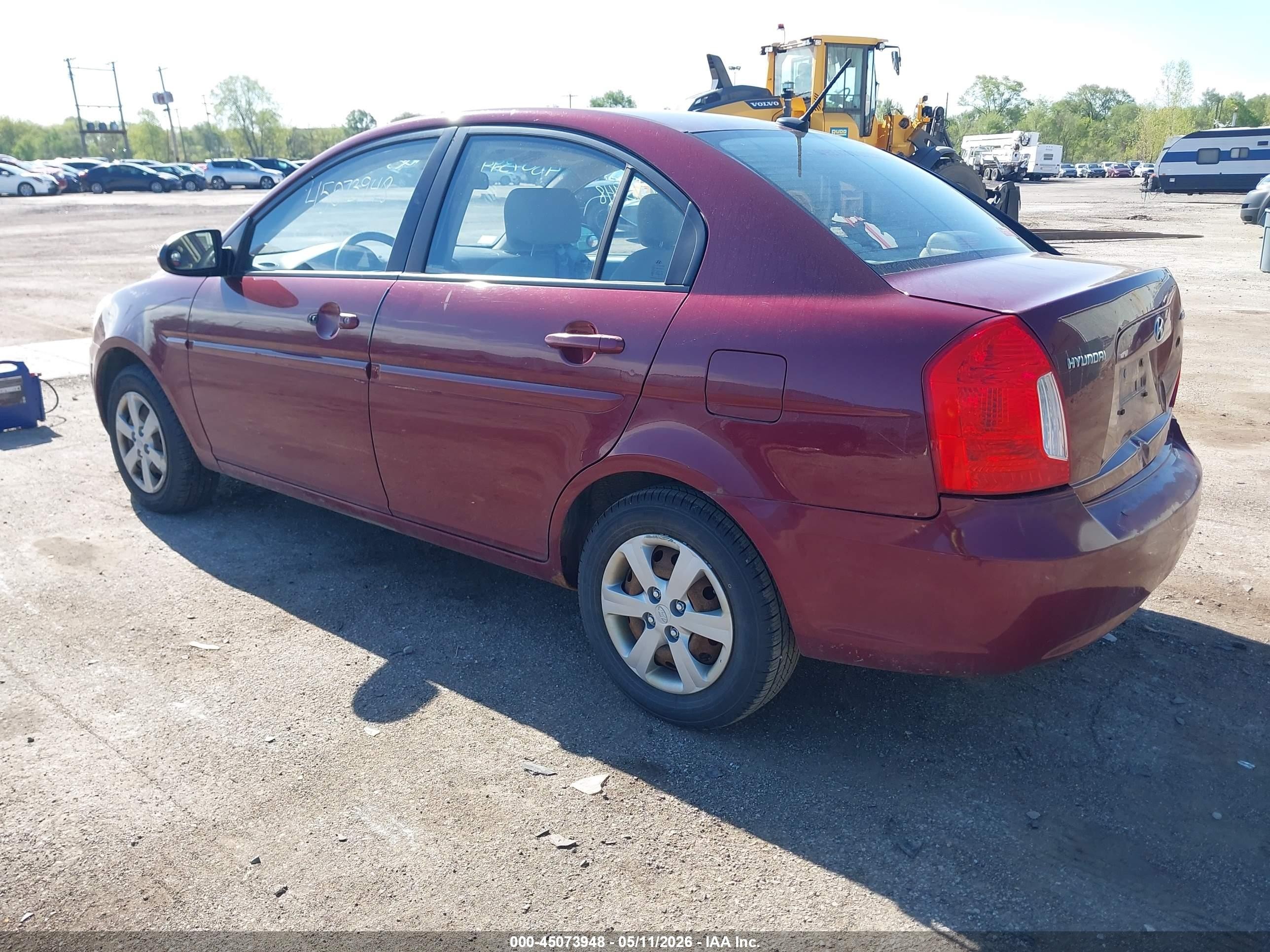 2009 Hyundai Accent Gls Red vin: KMHCN46C09U318726