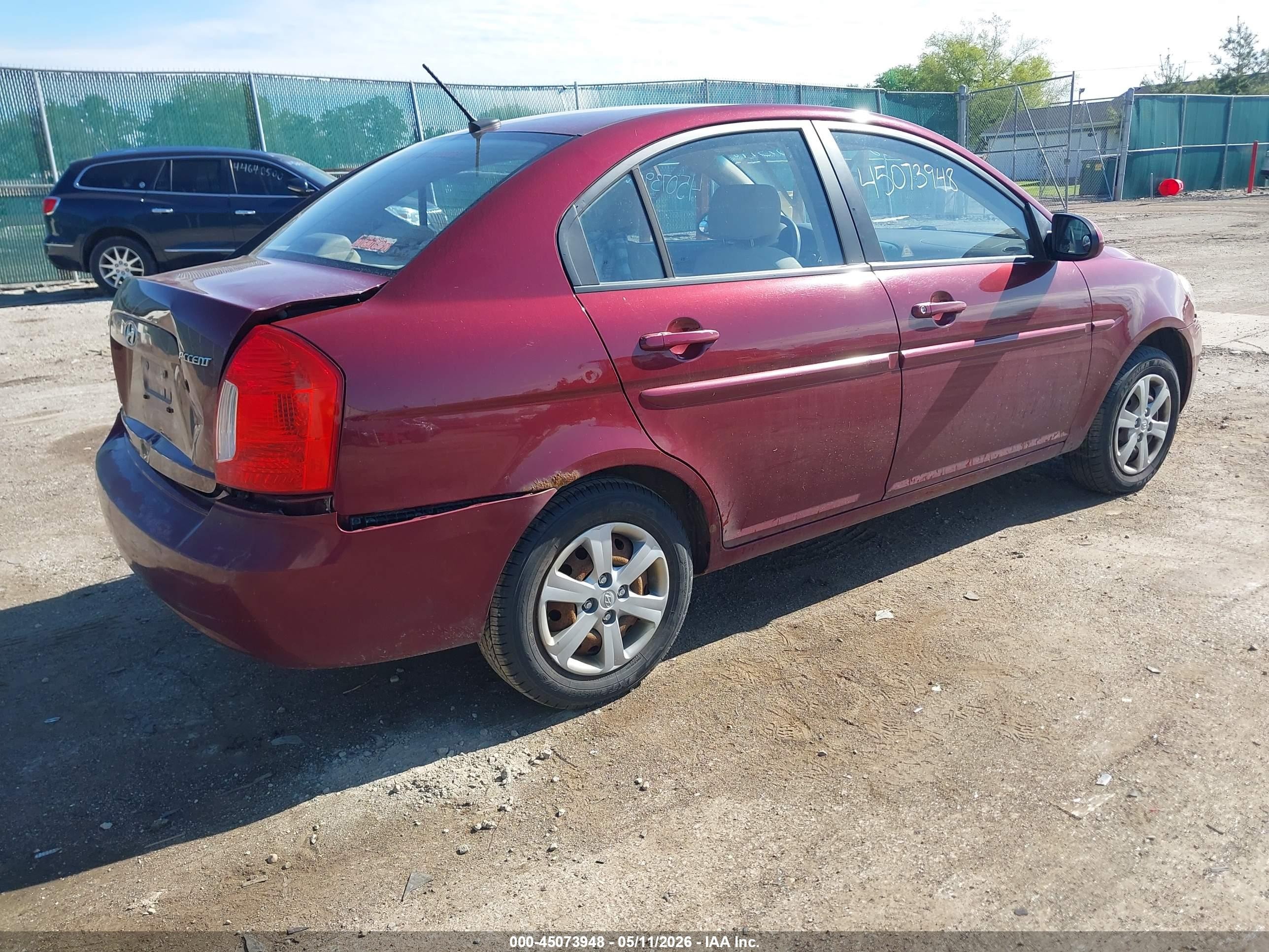 2009 Hyundai Accent Gls Red vin: KMHCN46C09U318726