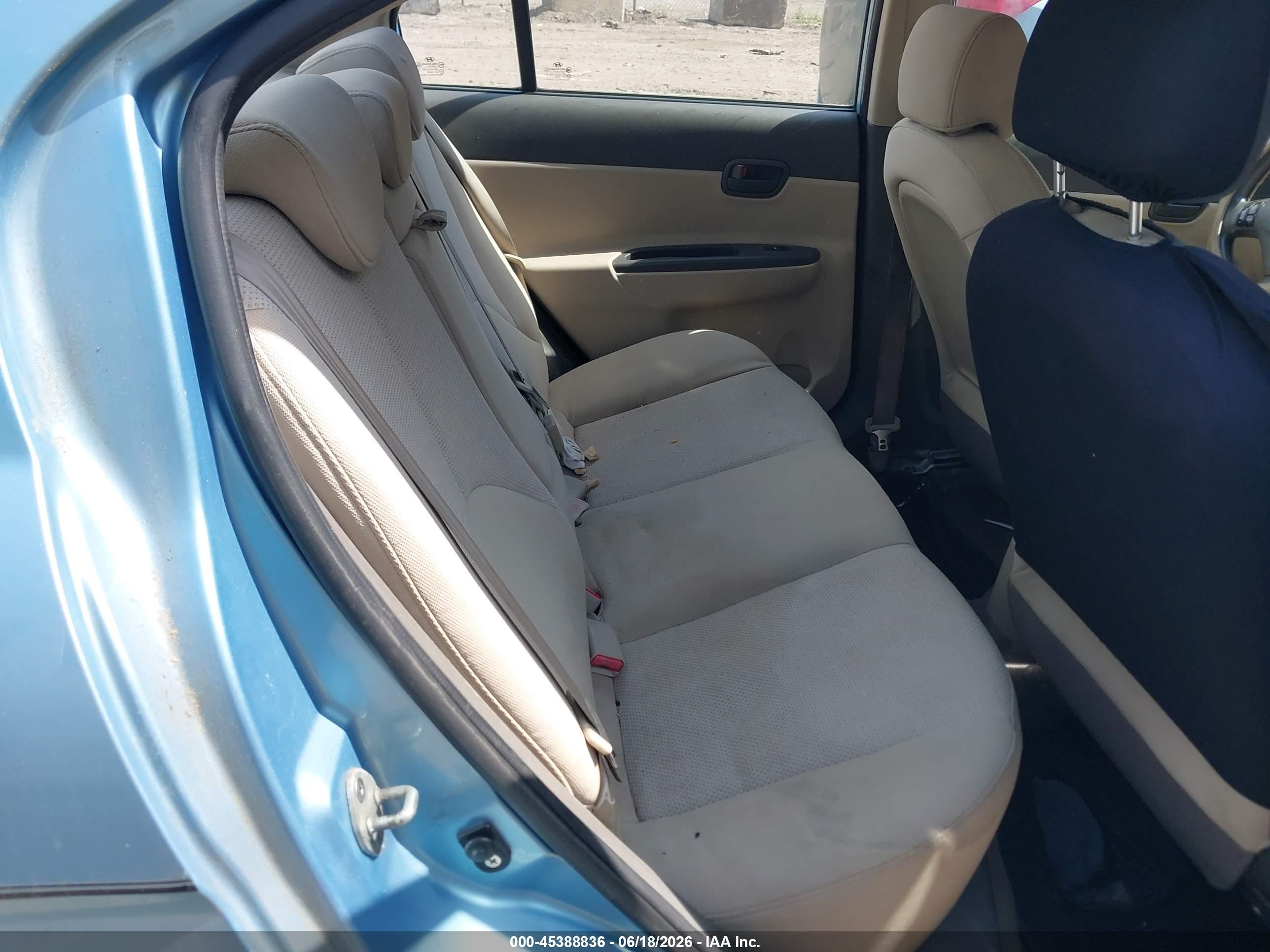 2009 Hyundai Accent Gls Синий vin: KMHCN46C09U348017