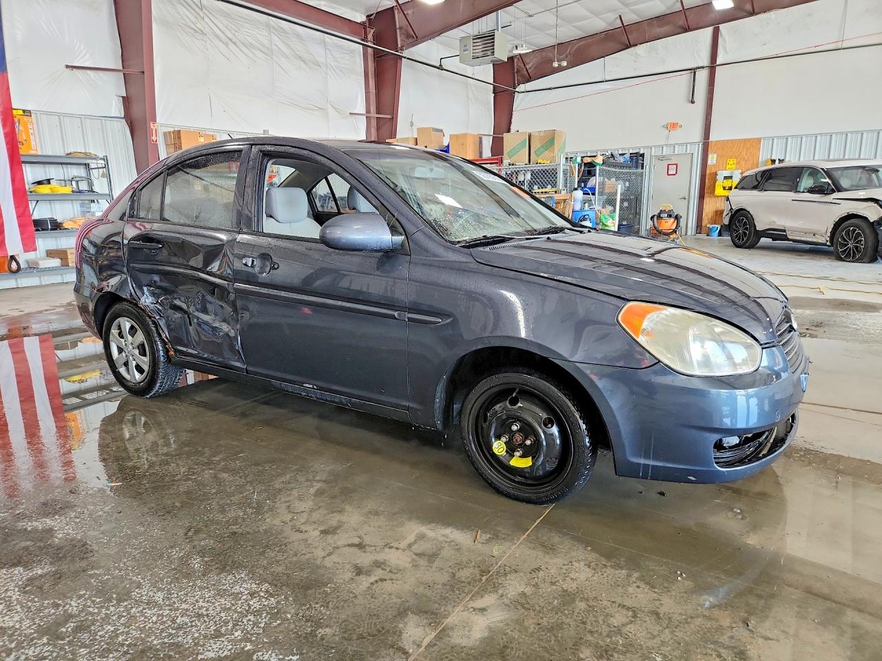 2009 Hyundai Accent Gls Gray vin: KMHCN46C09U381874