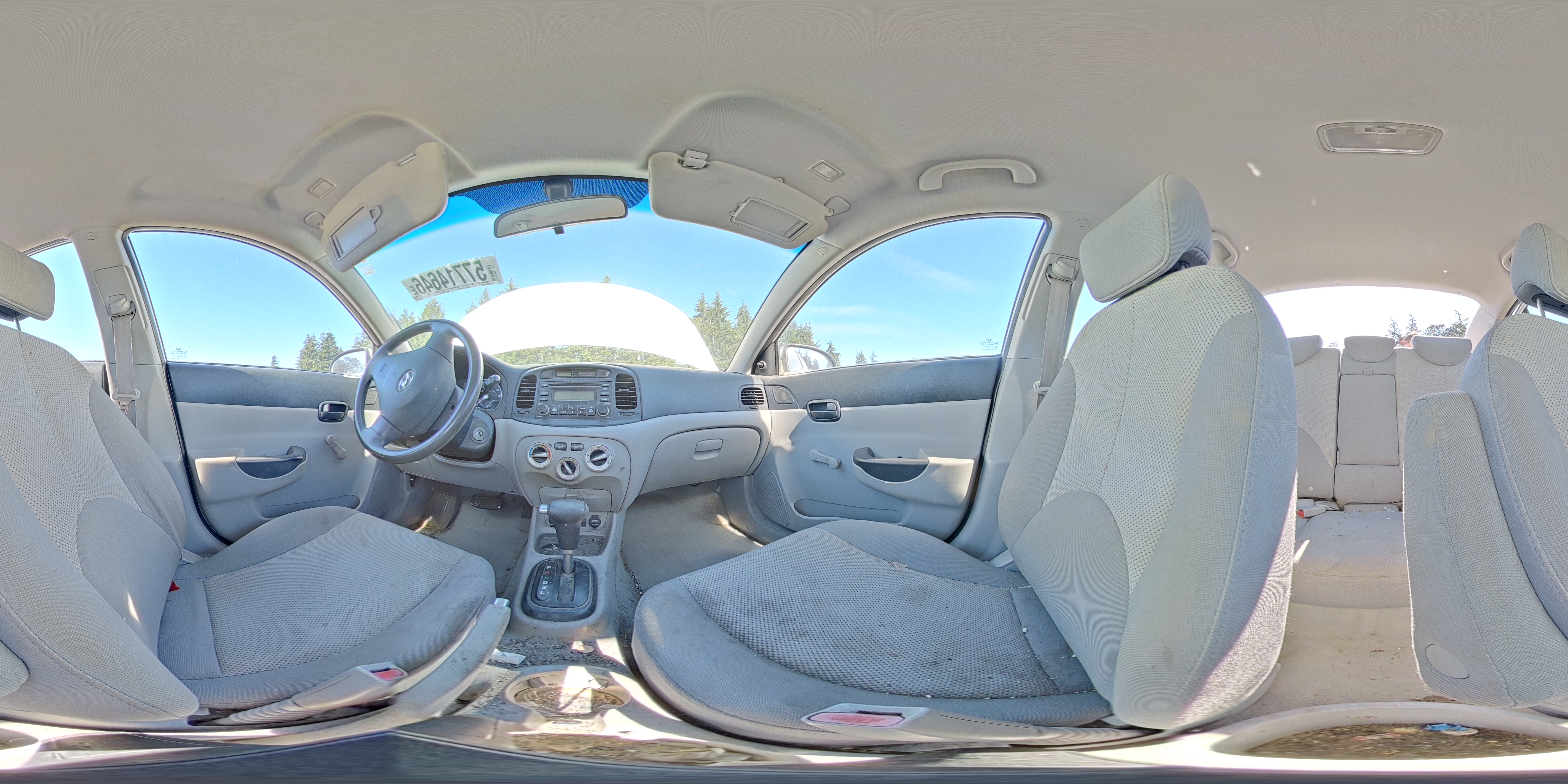 2007 Hyundai Accent Gls White vin: KMHCN46C27U139360