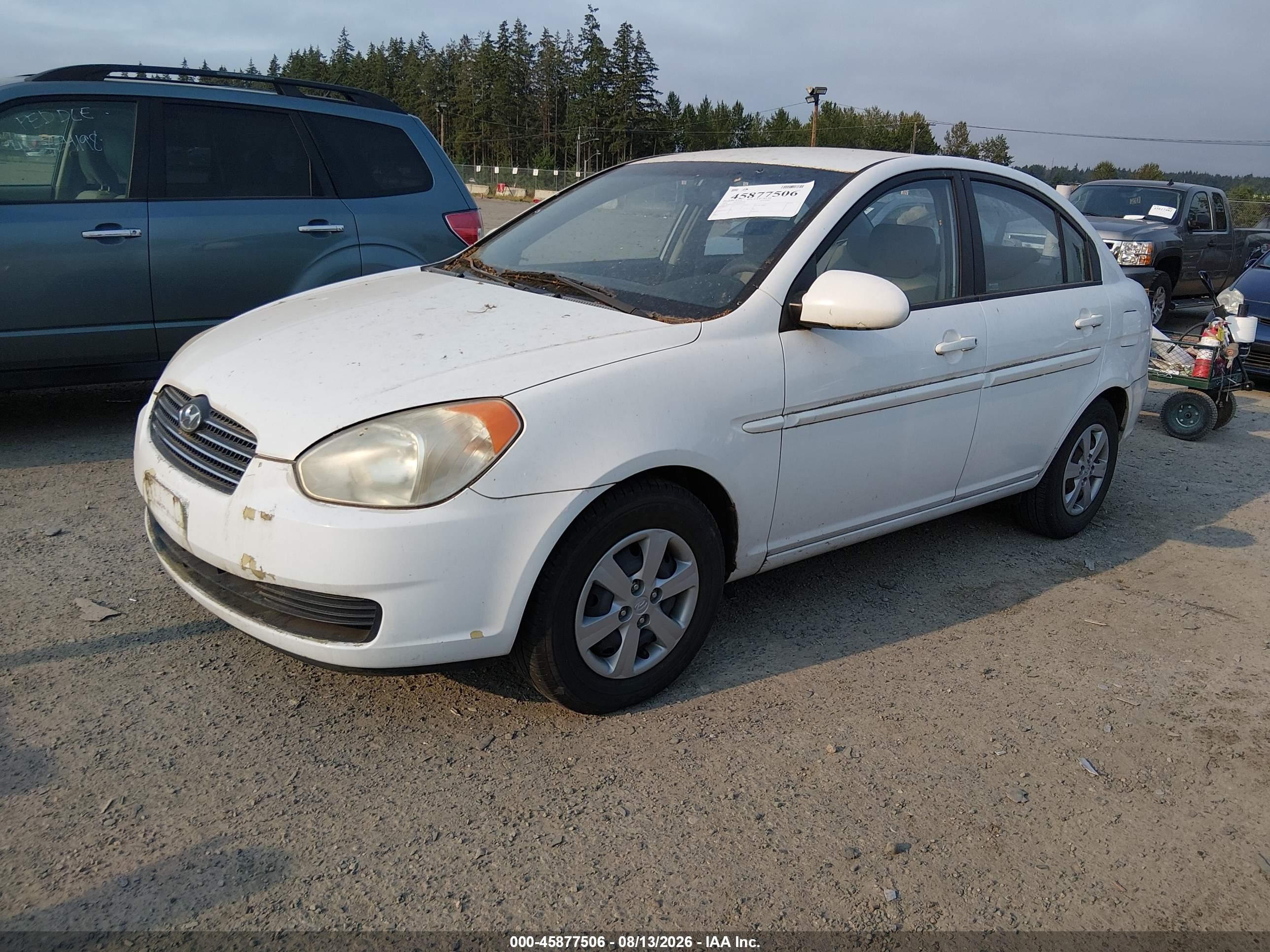 2008 Hyundai Accent Gls White vin: KMHCN46C28U243770