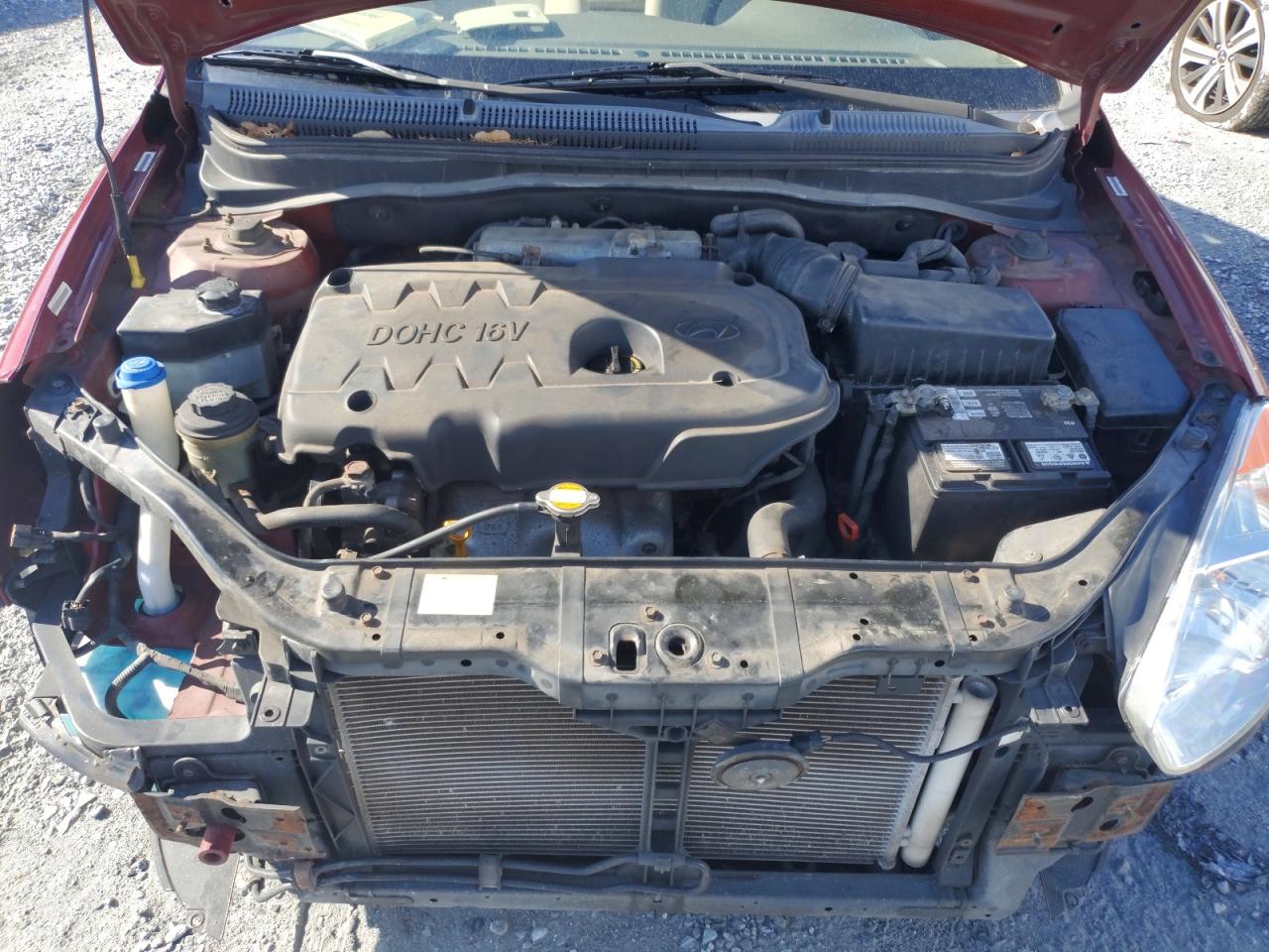 2008 Hyundai Accent Gls Red vin: KMHCN46C28U275957