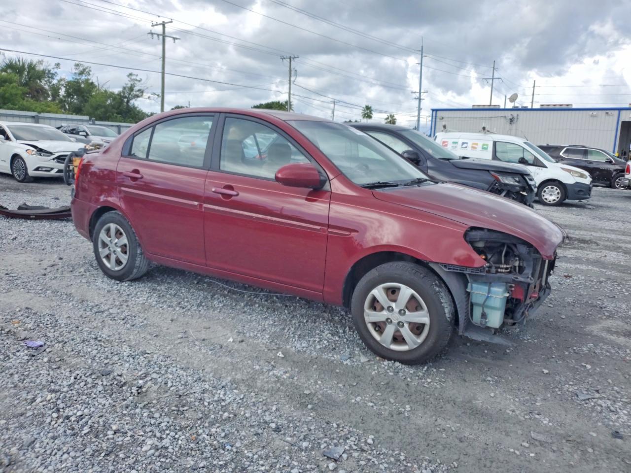 2008 Hyundai Accent Gls Red vin: KMHCN46C28U275957