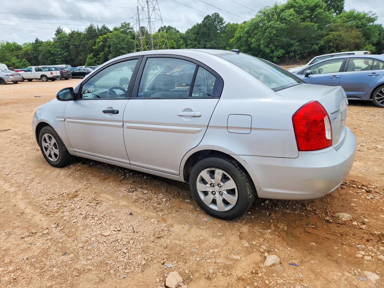 2009 Hyundai Accent Gls Серебряный vin: KMHCN46C29U339481