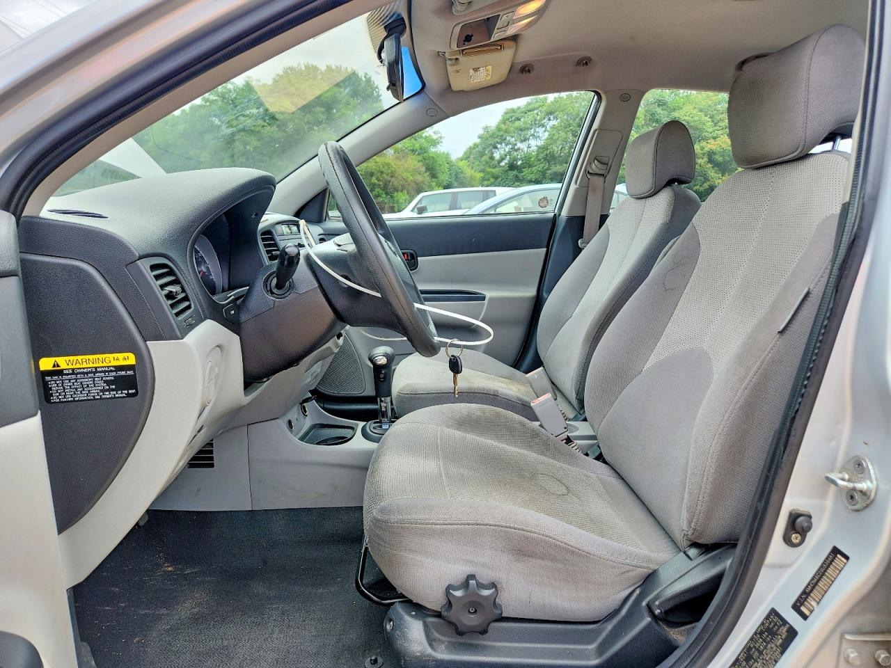 2009 Hyundai Accent Gls Серебряный vin: KMHCN46C29U339481