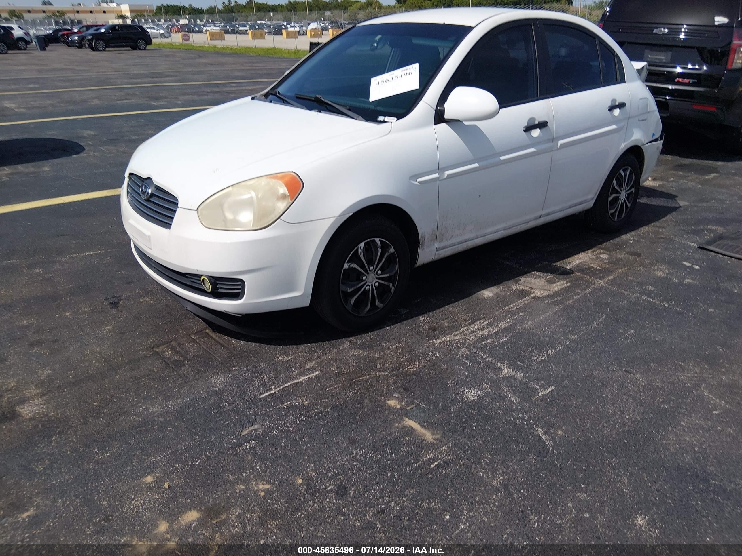 2006 Hyundai Accent Gls Белый vin: KMHCN46C36U033594