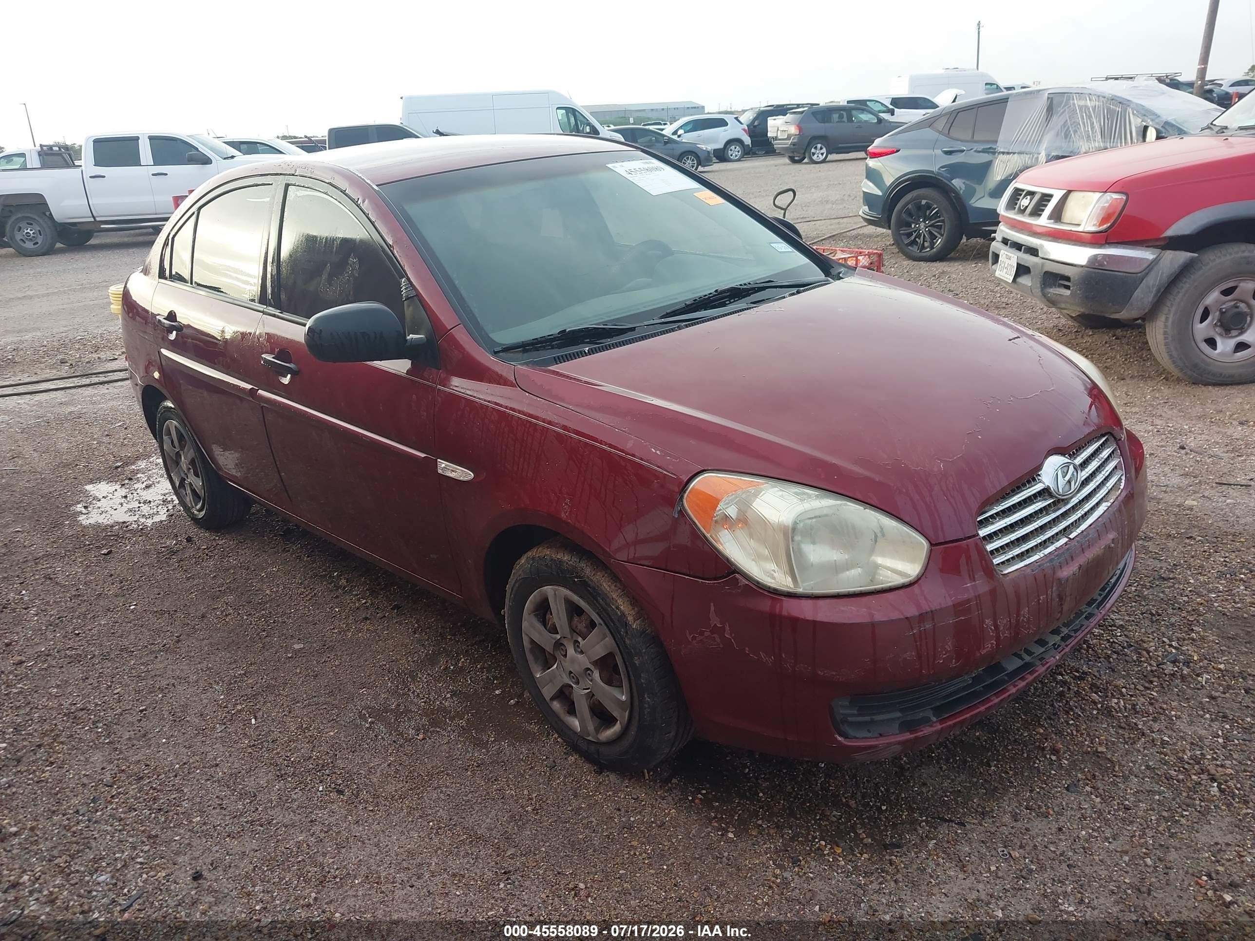 2007 Hyundai Accent Gls Maroon vin: KMHCN46C37U157320