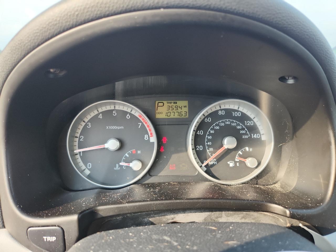 2008 Hyundai Accent Gls White vin: KMHCN46C38U250999