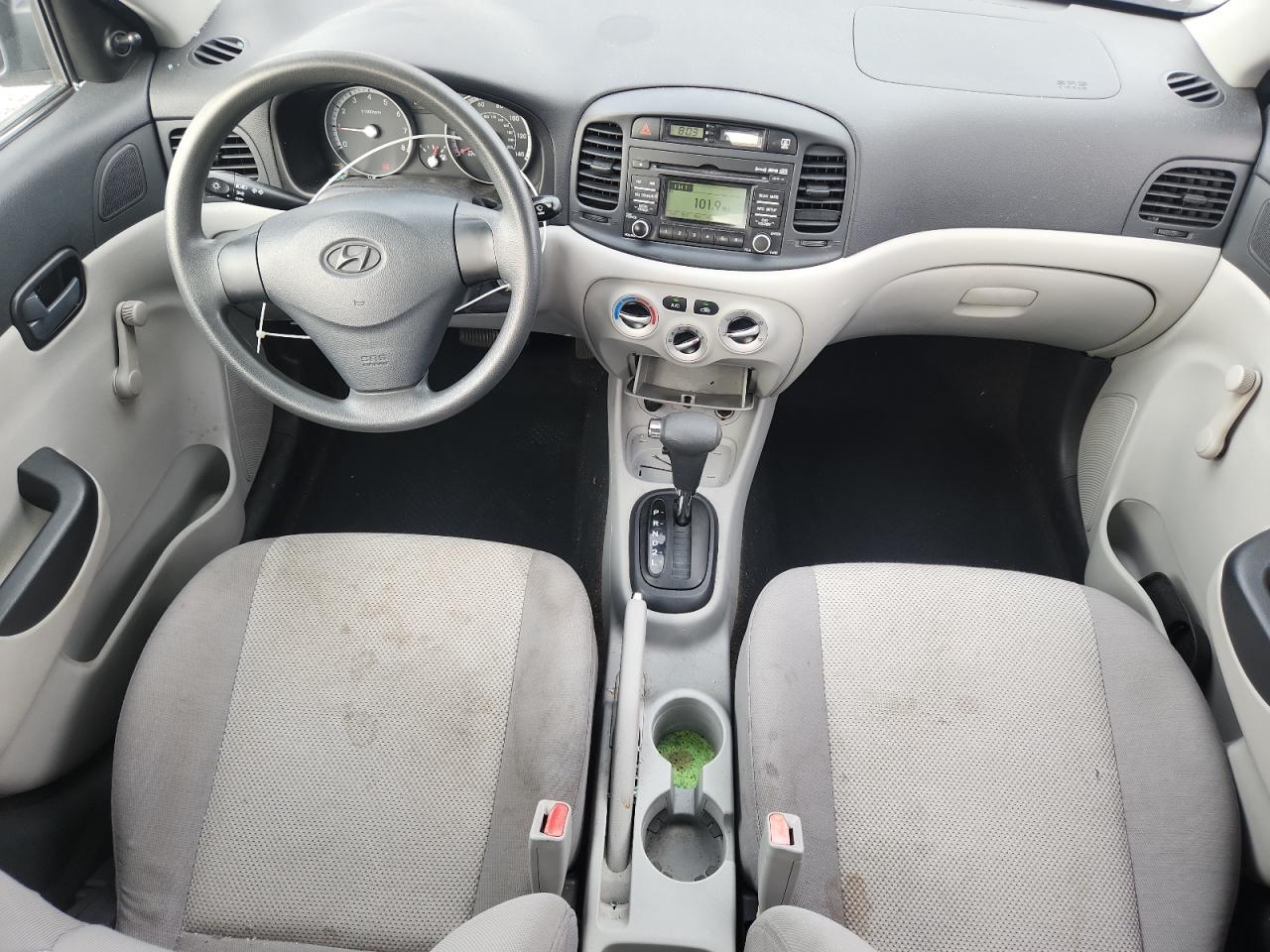 2009 Hyundai Accent Gls Gray vin: KMHCN46C39U299864